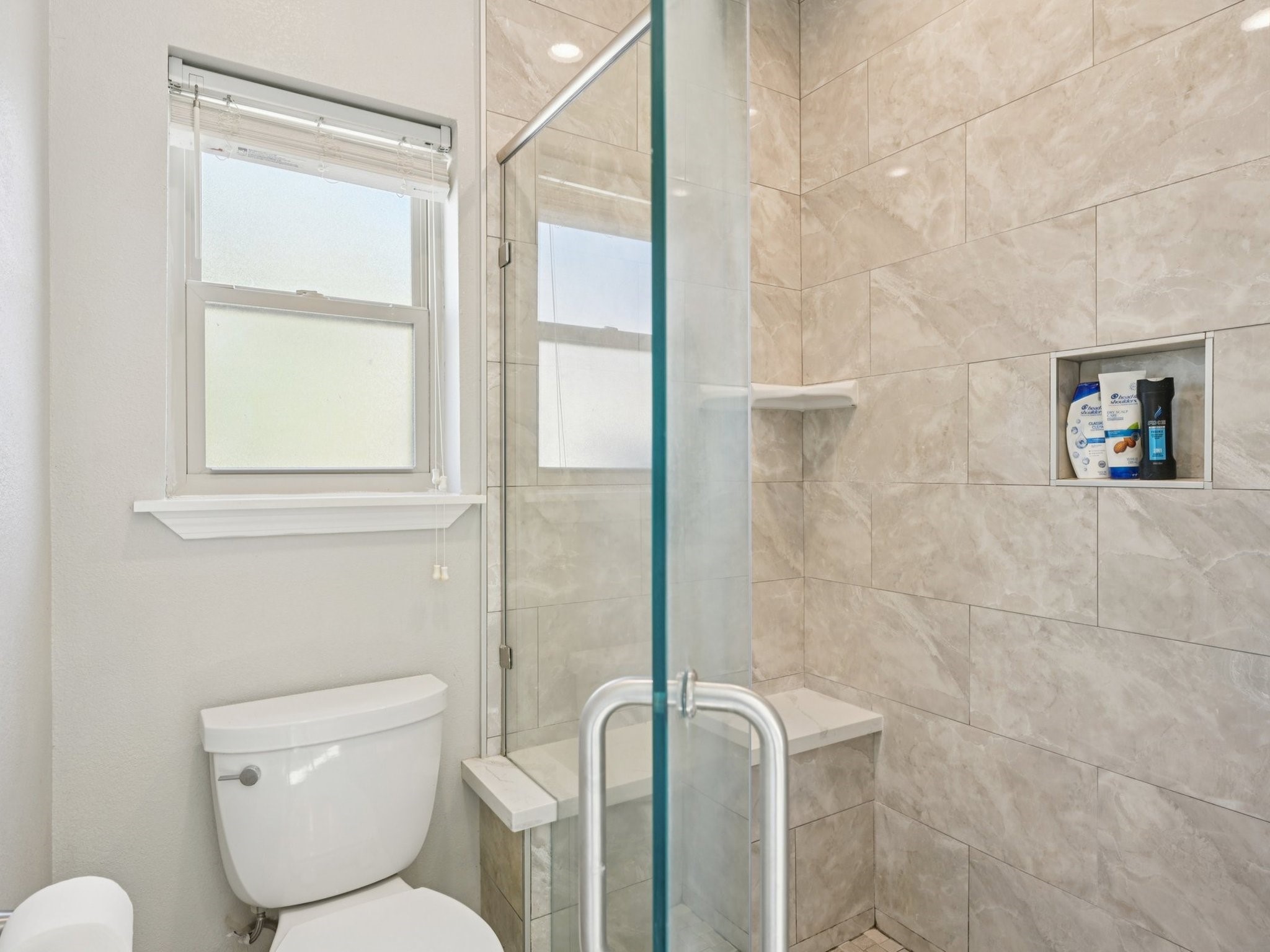 2007 Port Royal Drive, Nassau Bay, TX 77058