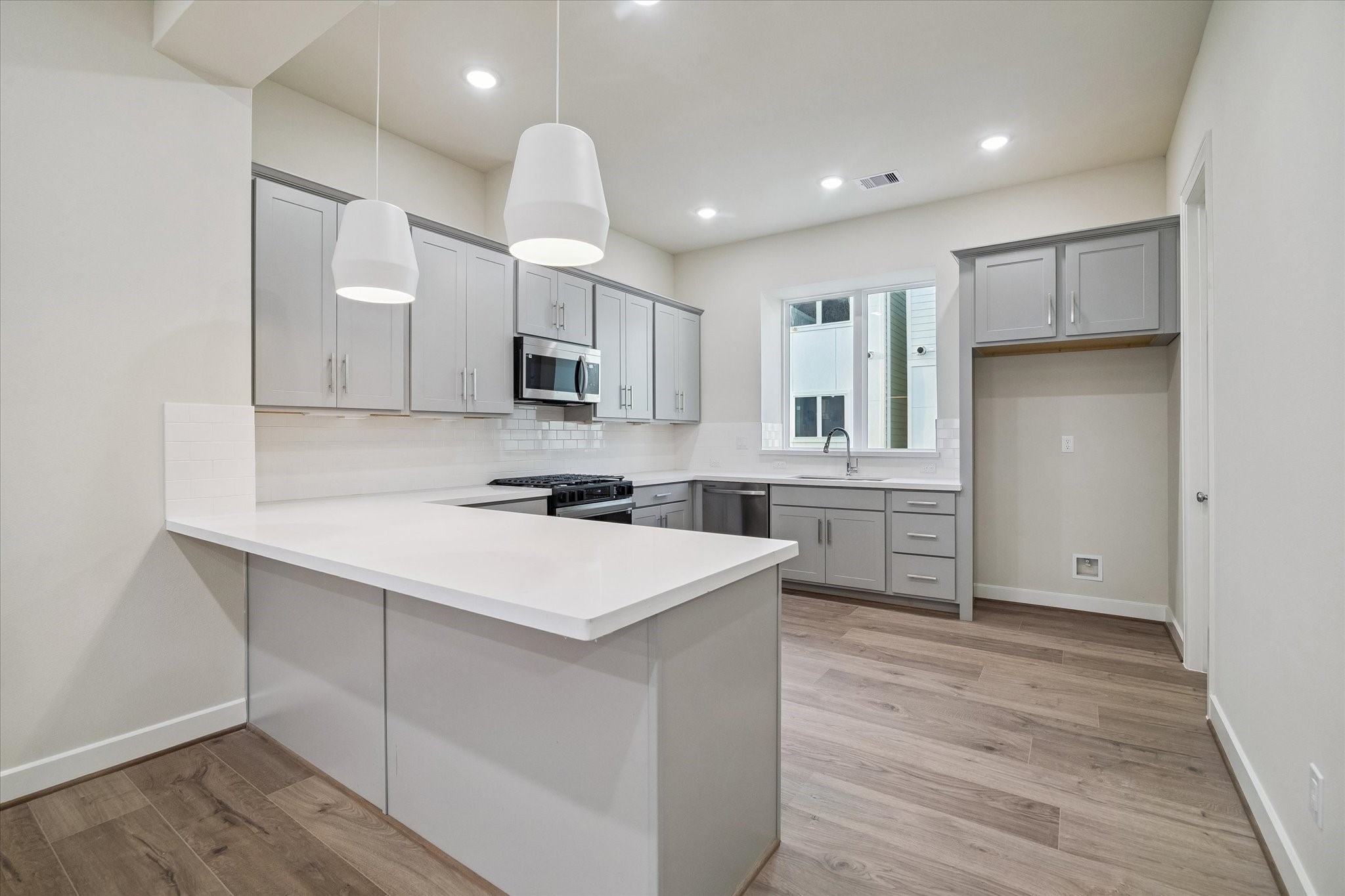 6332 Paddington Bend Drive, Houston, TX 77008