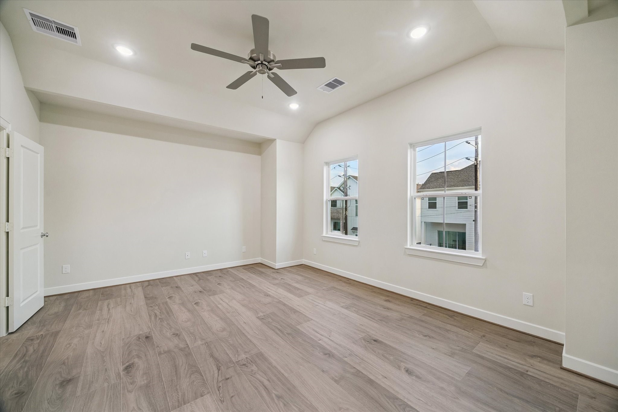 6332 Paddington Bend Drive, Houston, TX 77008