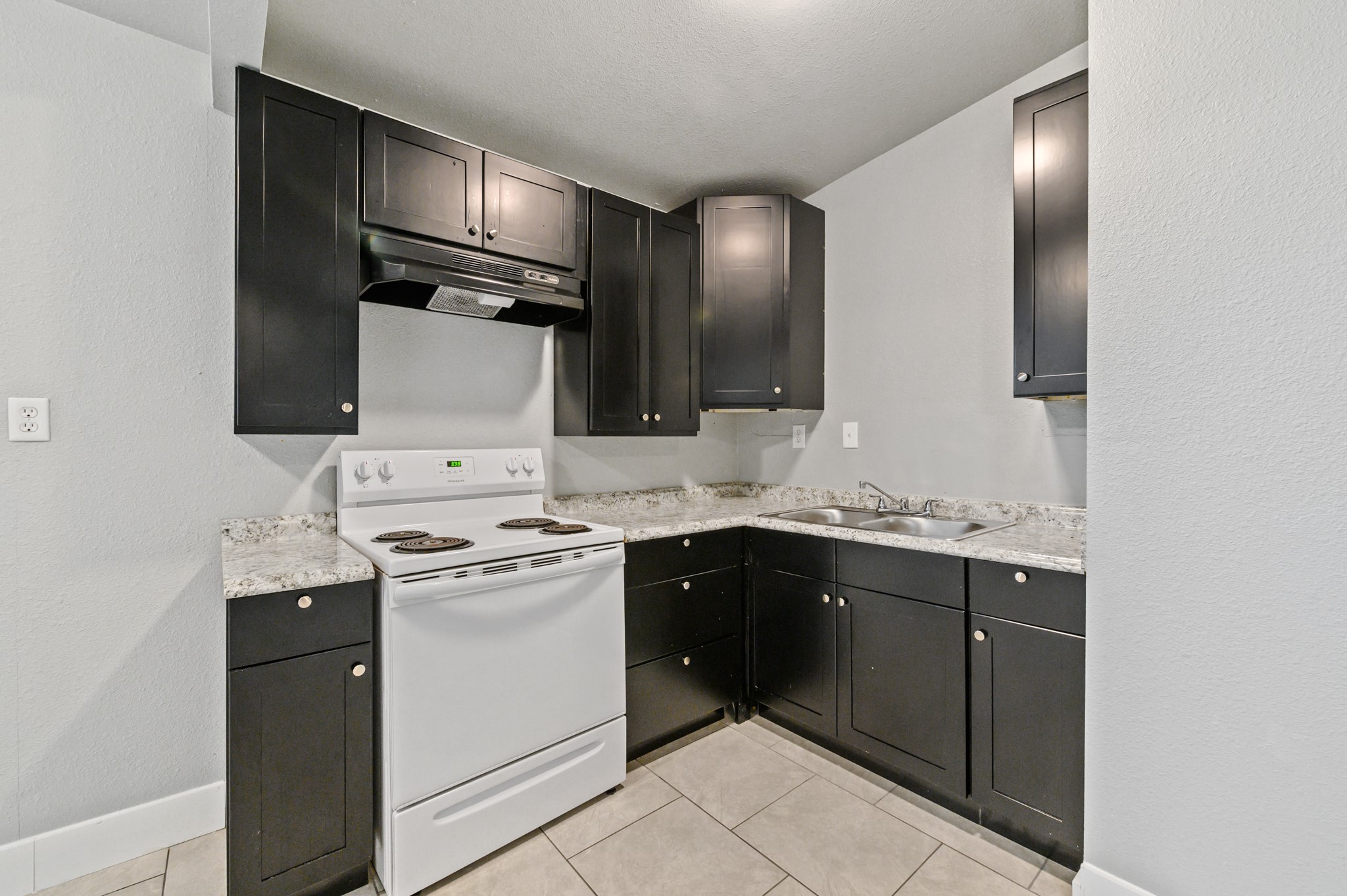 3419 Illinois Street, #C, Baytown, TX 77520