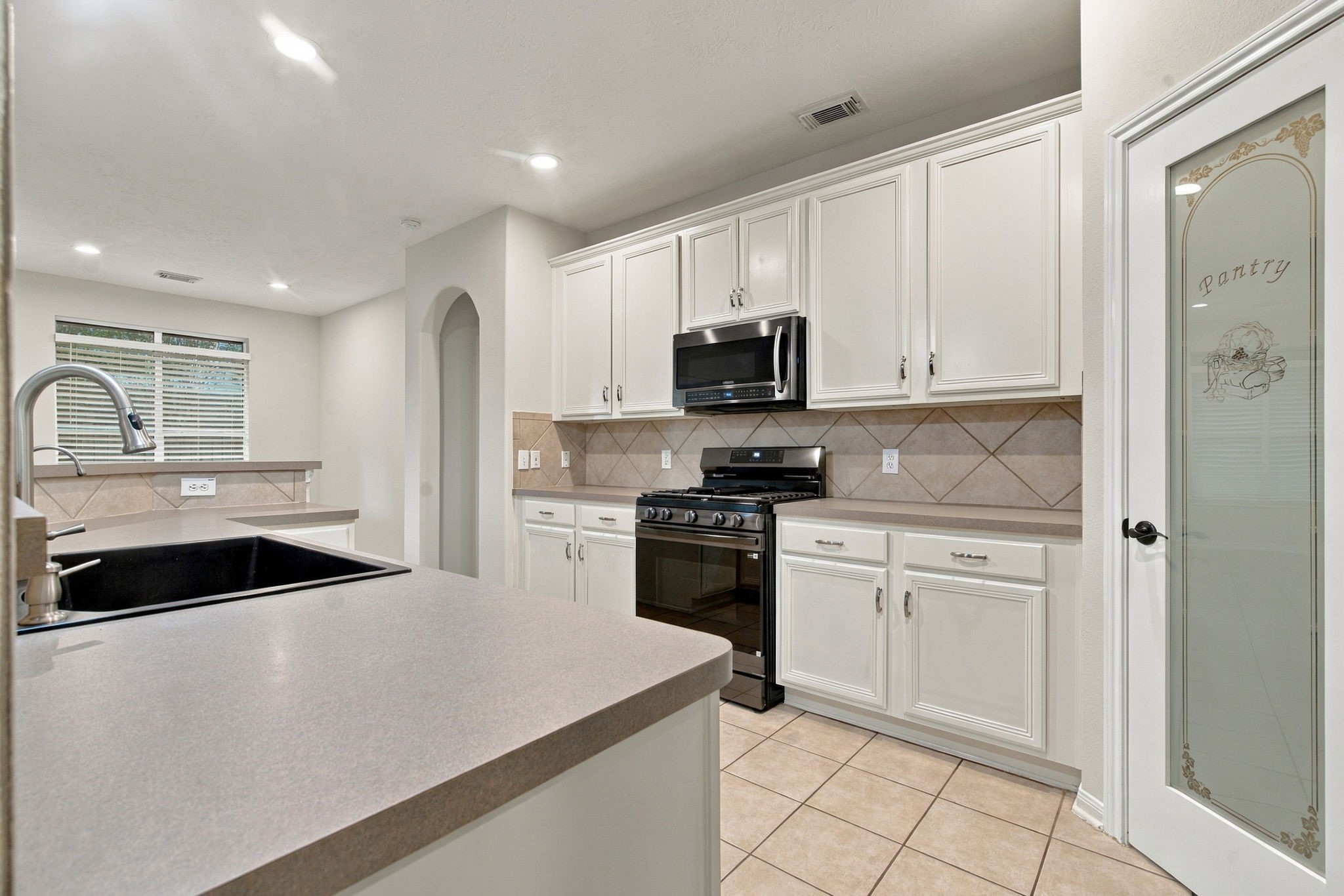 Another view of this wonderful kitchen.
