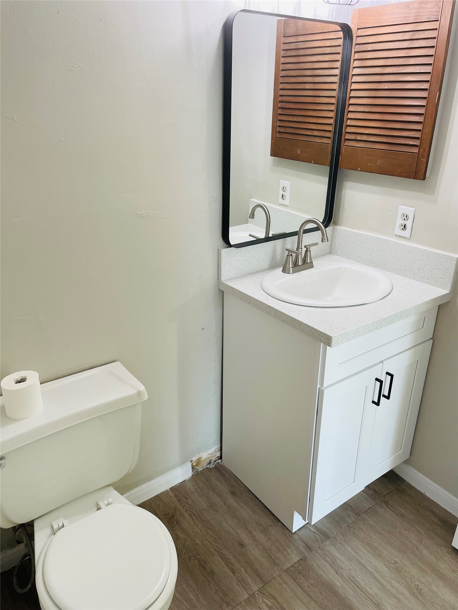 9550 Deering Drive, #310, Houston, TX 77036