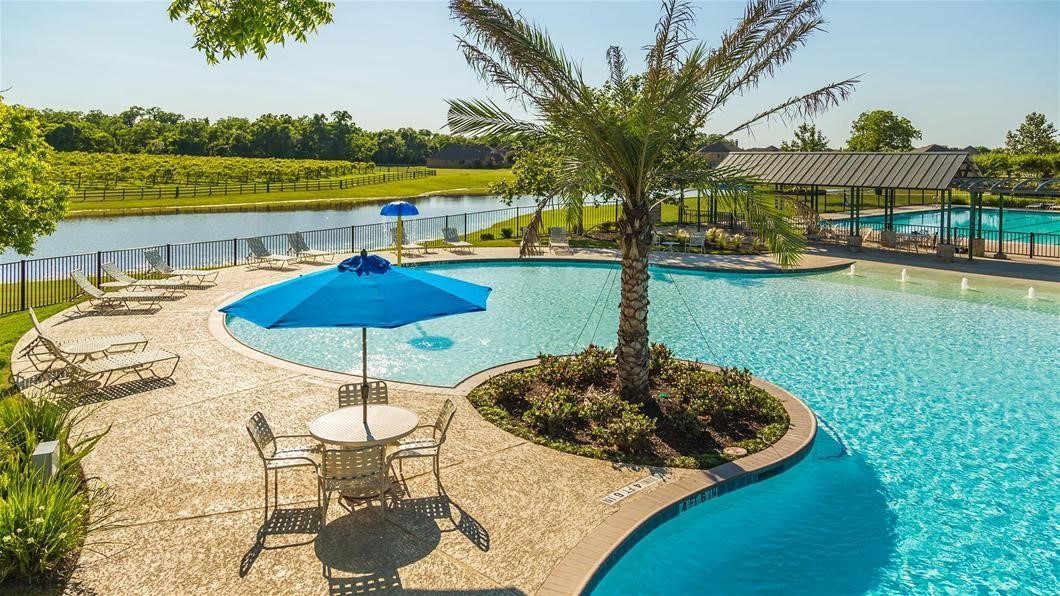 Area Pool