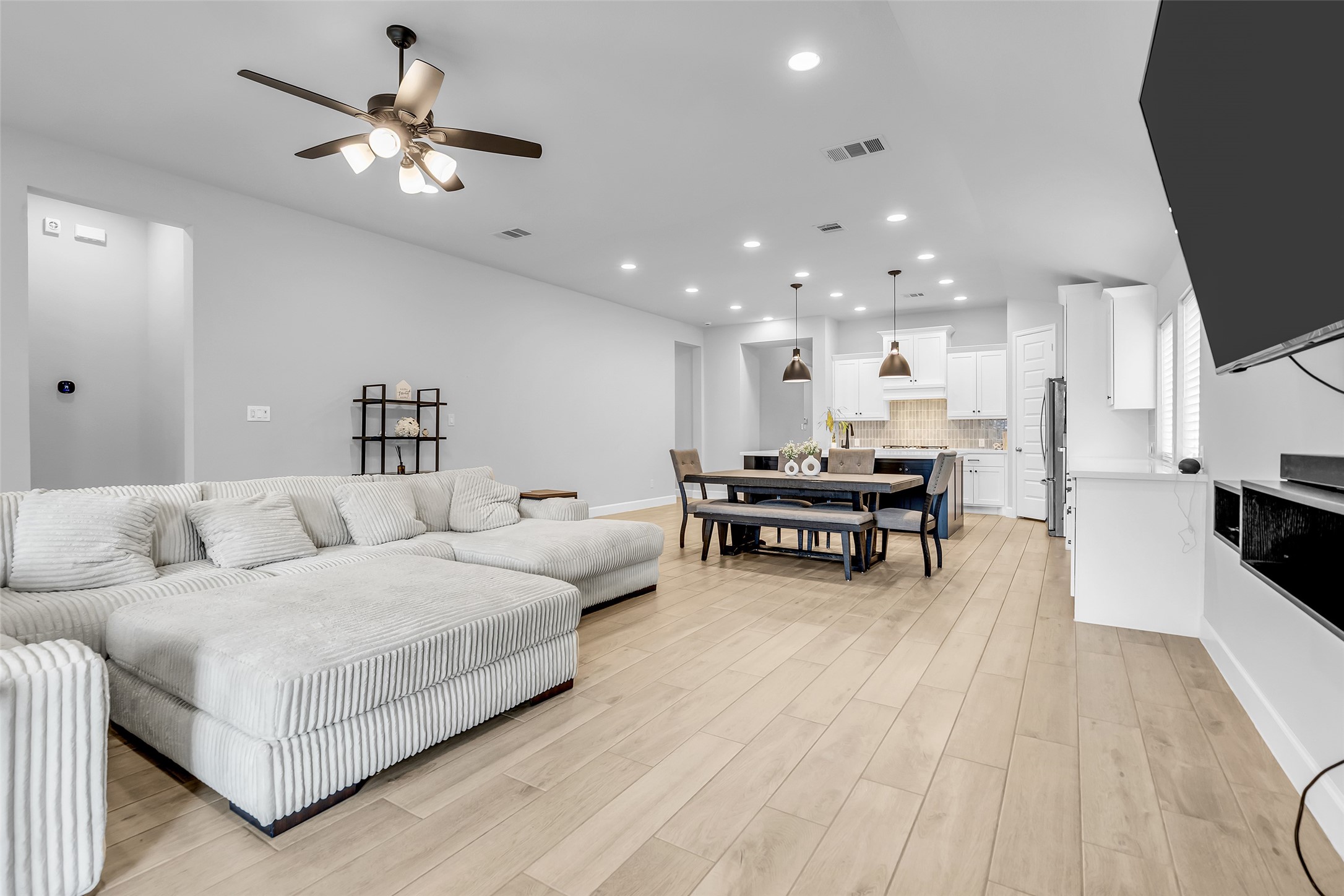 Expansive, Open, & Lovely. Your Space Awaits!