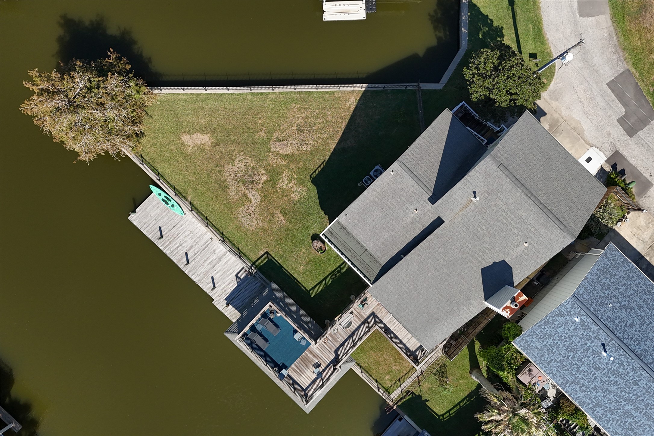 1 N Pelican Street, La Marque, TX 77568