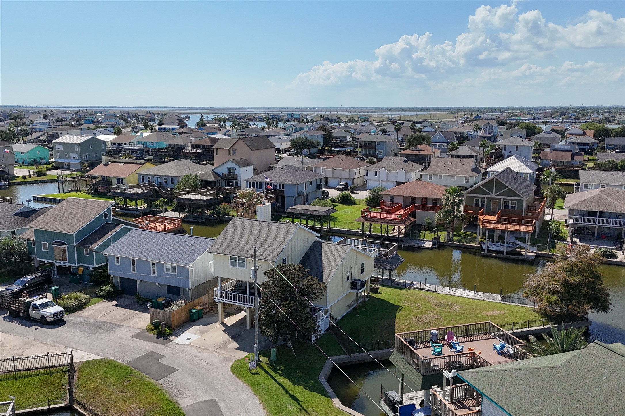 1 N Pelican Street, La Marque, TX 77568
