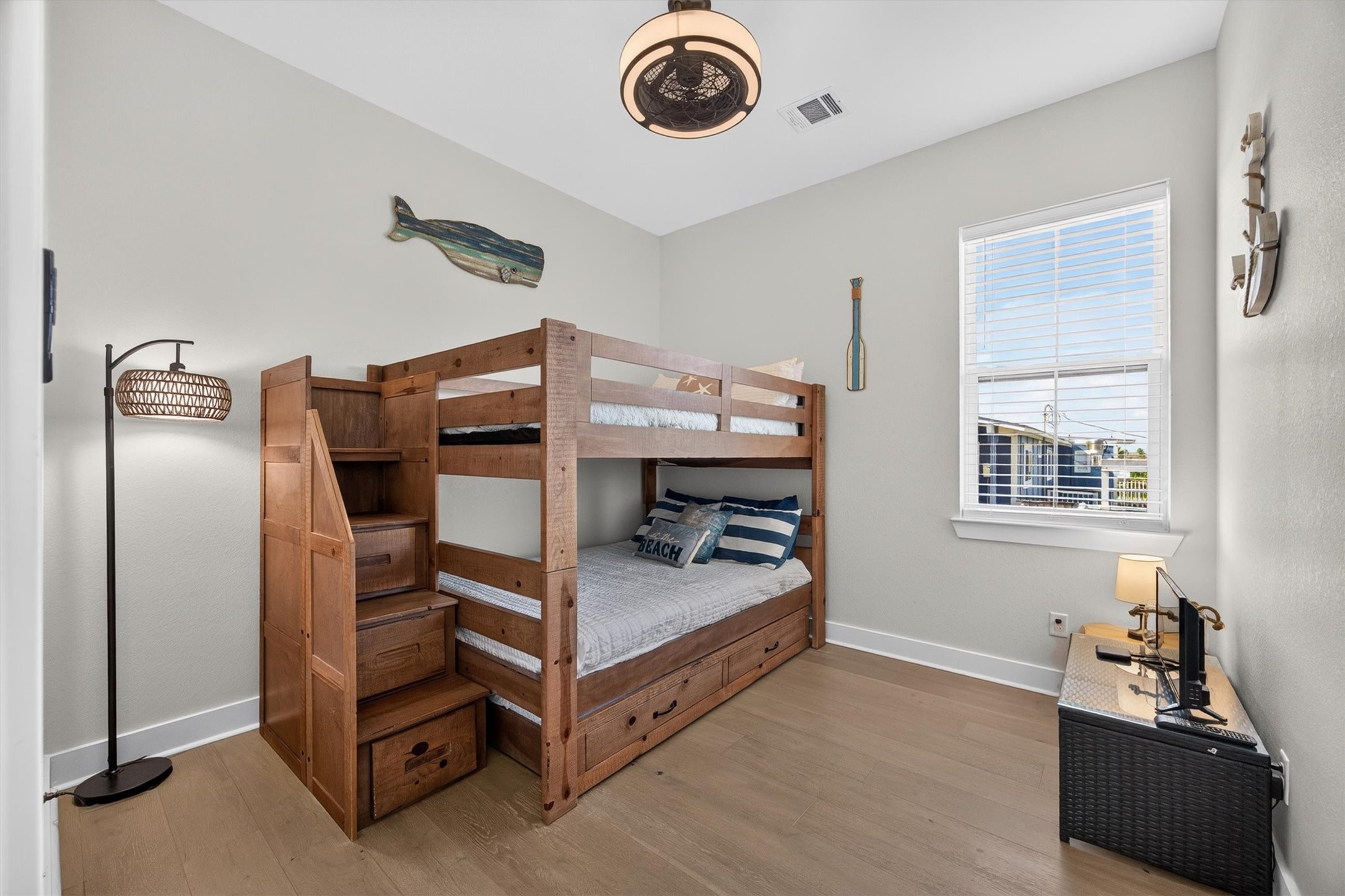 4207 Kent Drive, Galveston, TX 77554