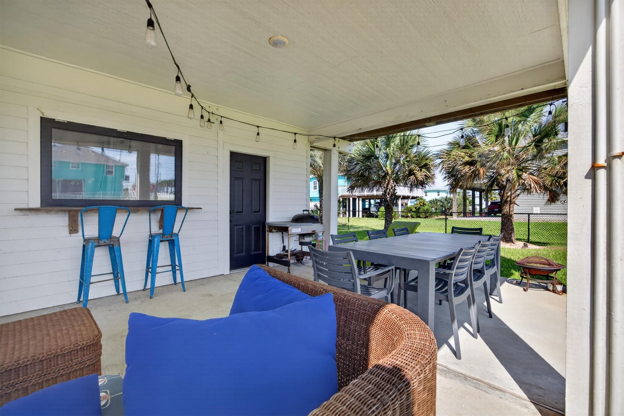 4207 Kent Drive, Galveston, TX 77554