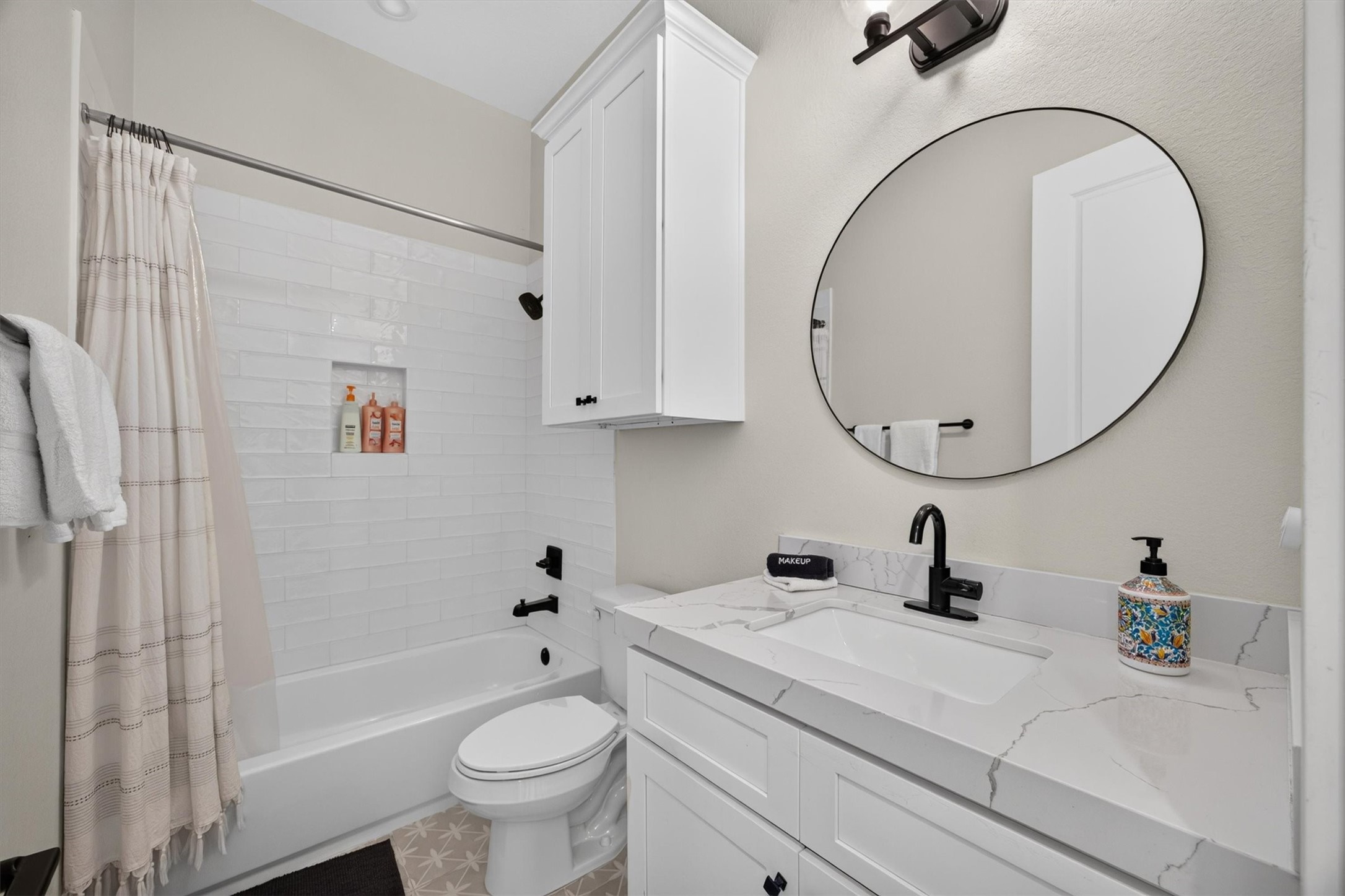 4207 Kent Drive, Galveston, TX 77554