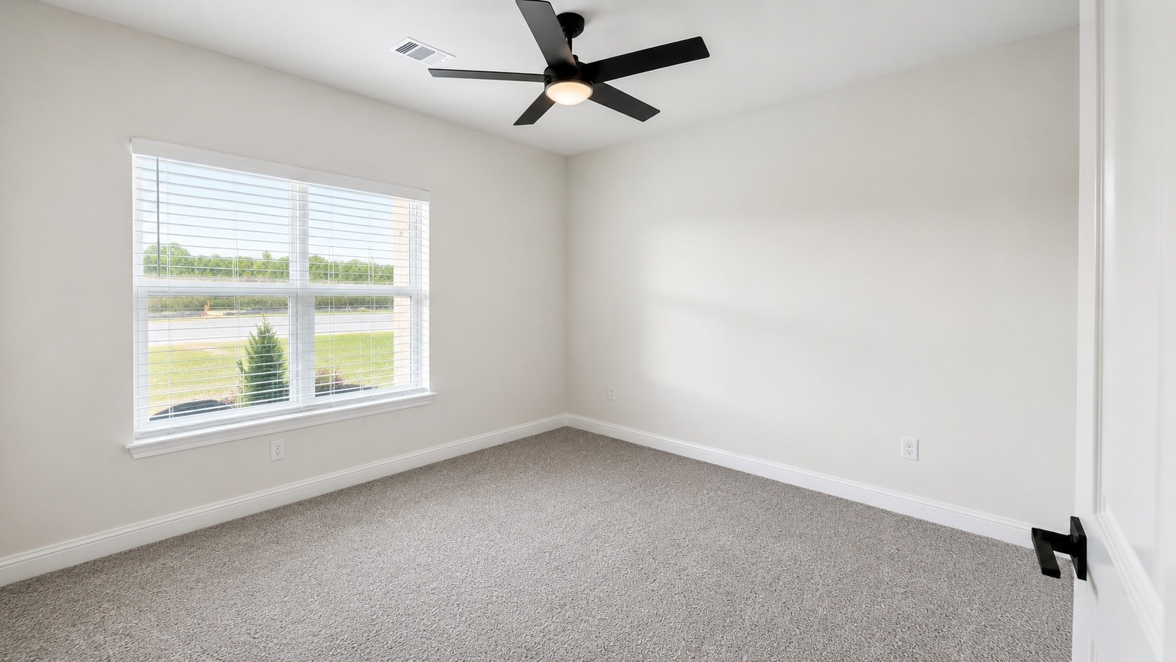 This home is currently under construction, with the opportunity to select your preferred exterior and interior finishes. Please contact our Sales Consultant for full details, available selections, and current availability. Photo shown is a sample of a recently completed home and is for reference only.