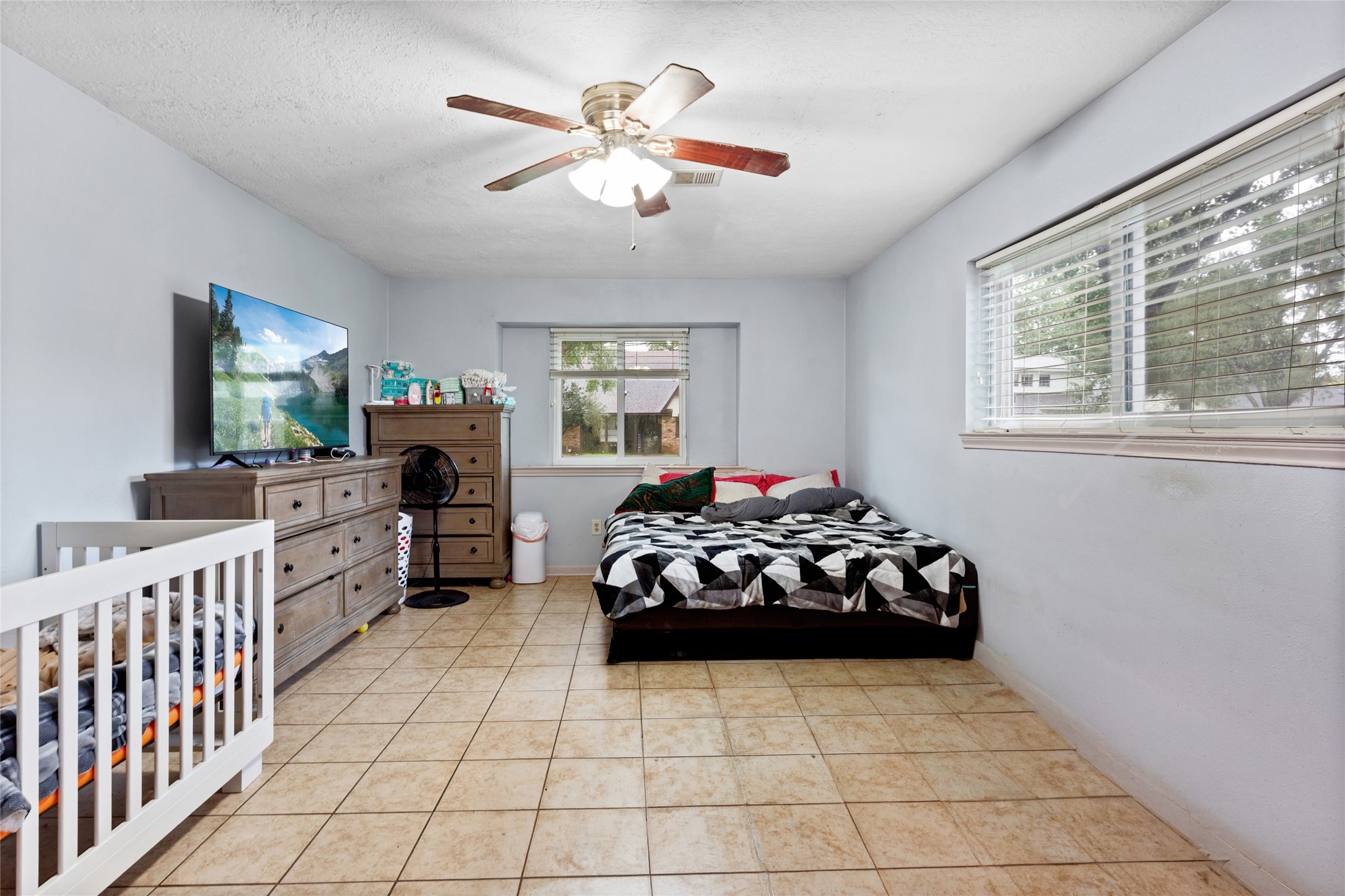 5000 Cedar Creek Drive, Dickinson, TX 77539