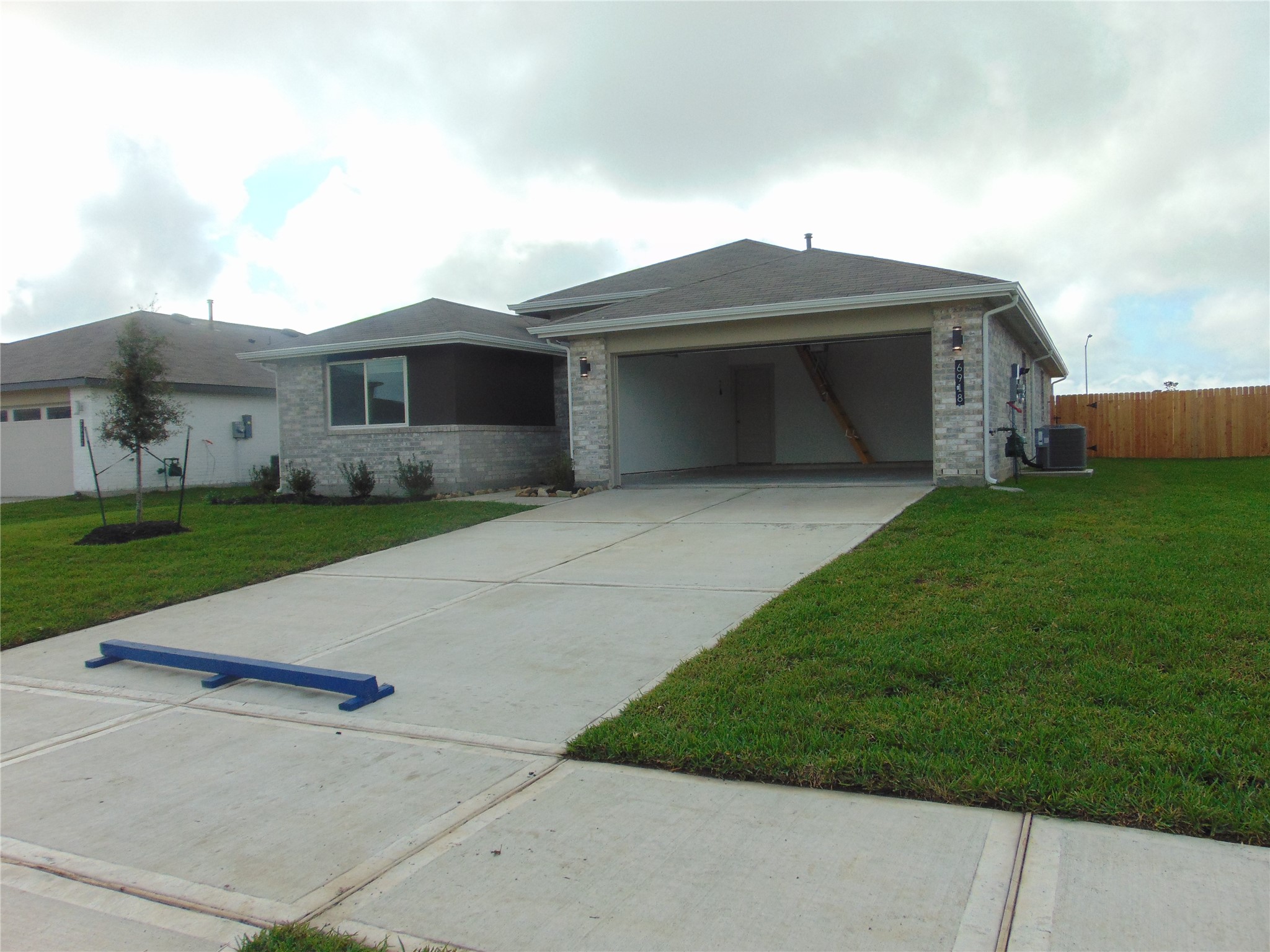 6918 Morales Way, Richmond, TX 77469