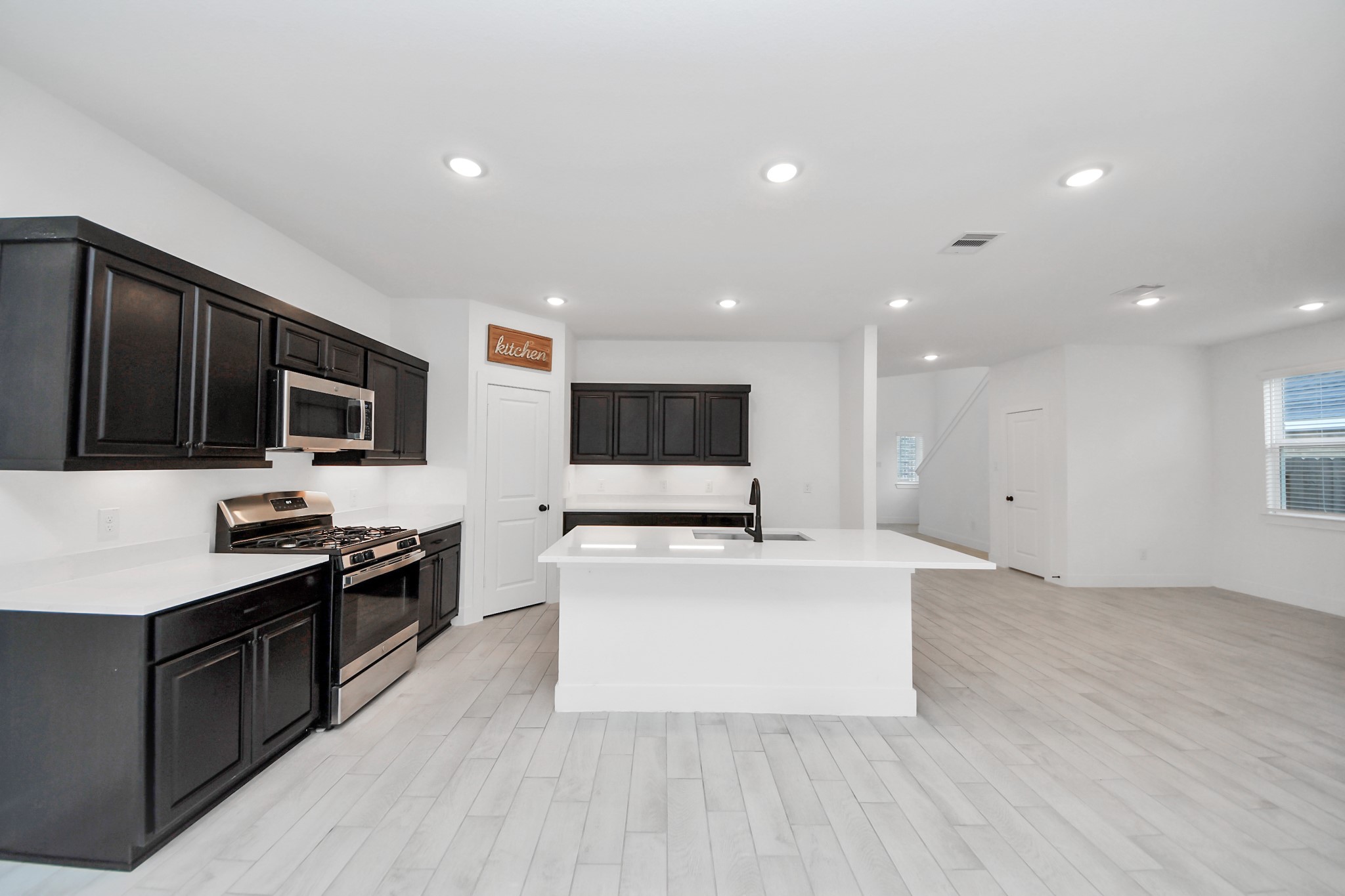 19293 Hazel Firs Court, Magnolia, TX 77355