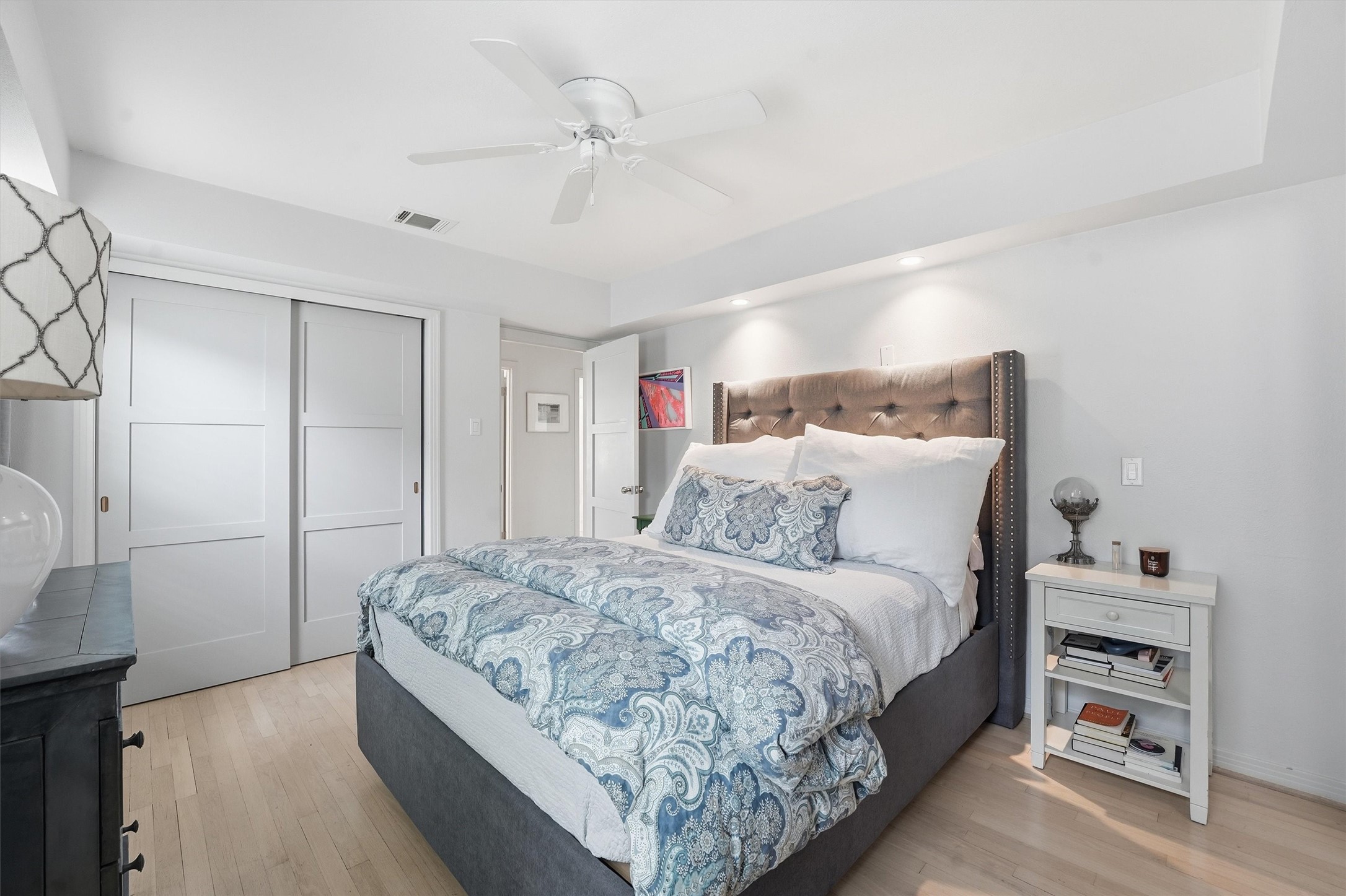 Primary suite
