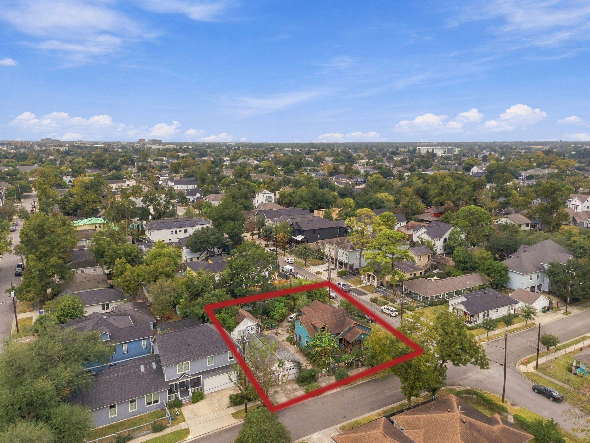 5815 Michaux Street, Houston, TX 77009 5815 Michaux Street, Houston, TX 77009