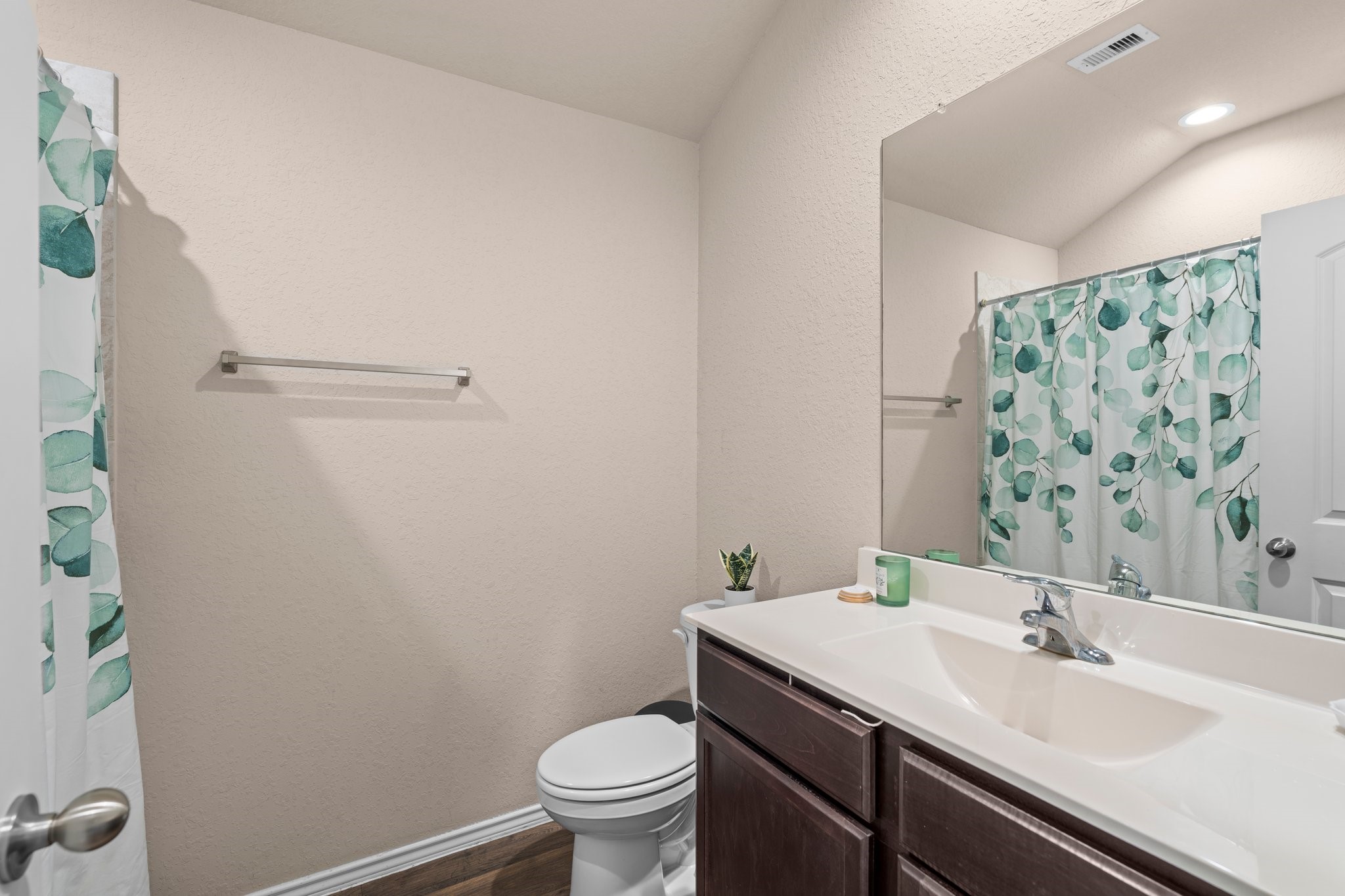 18315 Klamath Falls Lane, New Caney, TX 77357
