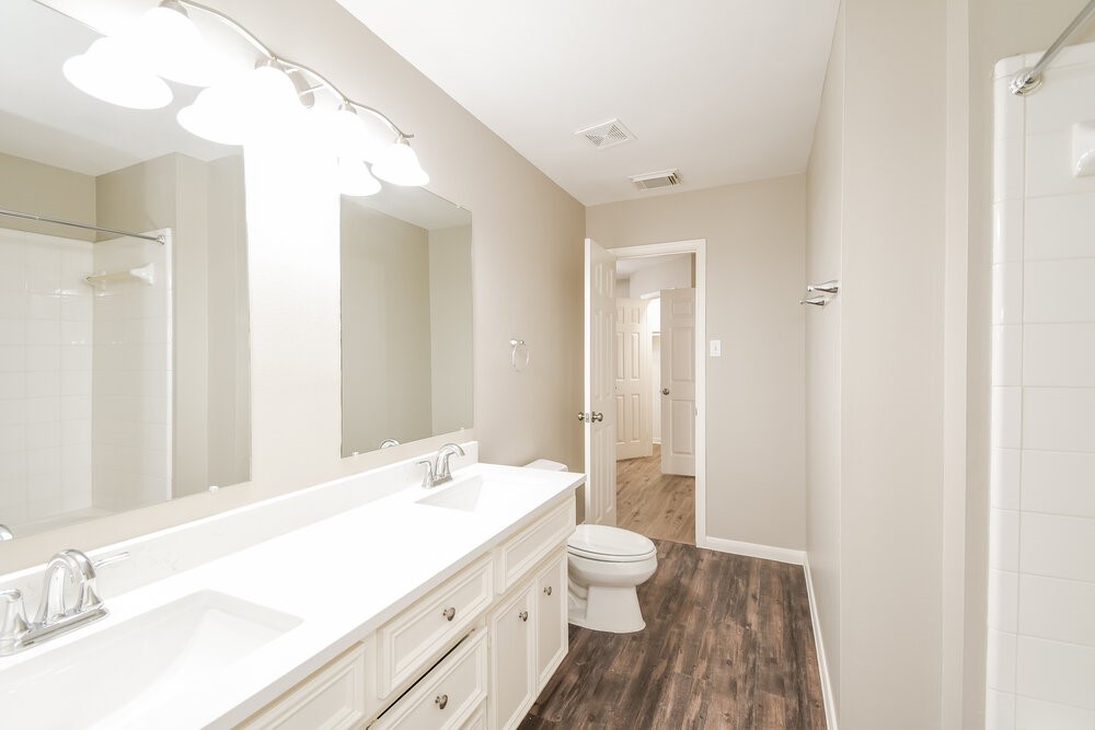 1920 Morning Tide Lane, League City, TX 77573