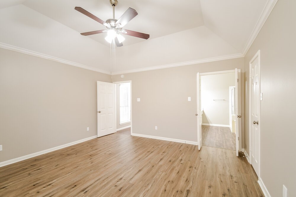 1920 Morning Tide Lane, League City, TX 77573
