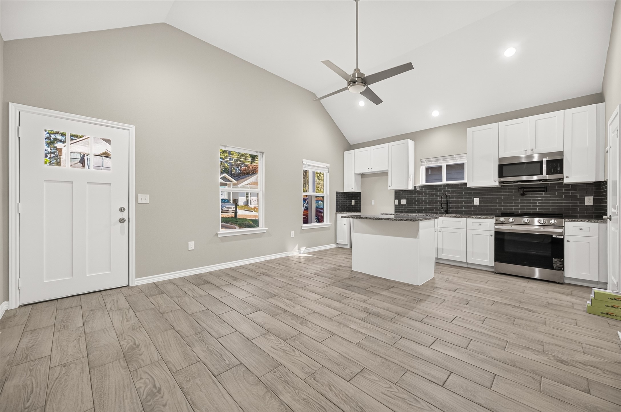 16853 Glenheath, Montgomery, TX 77316