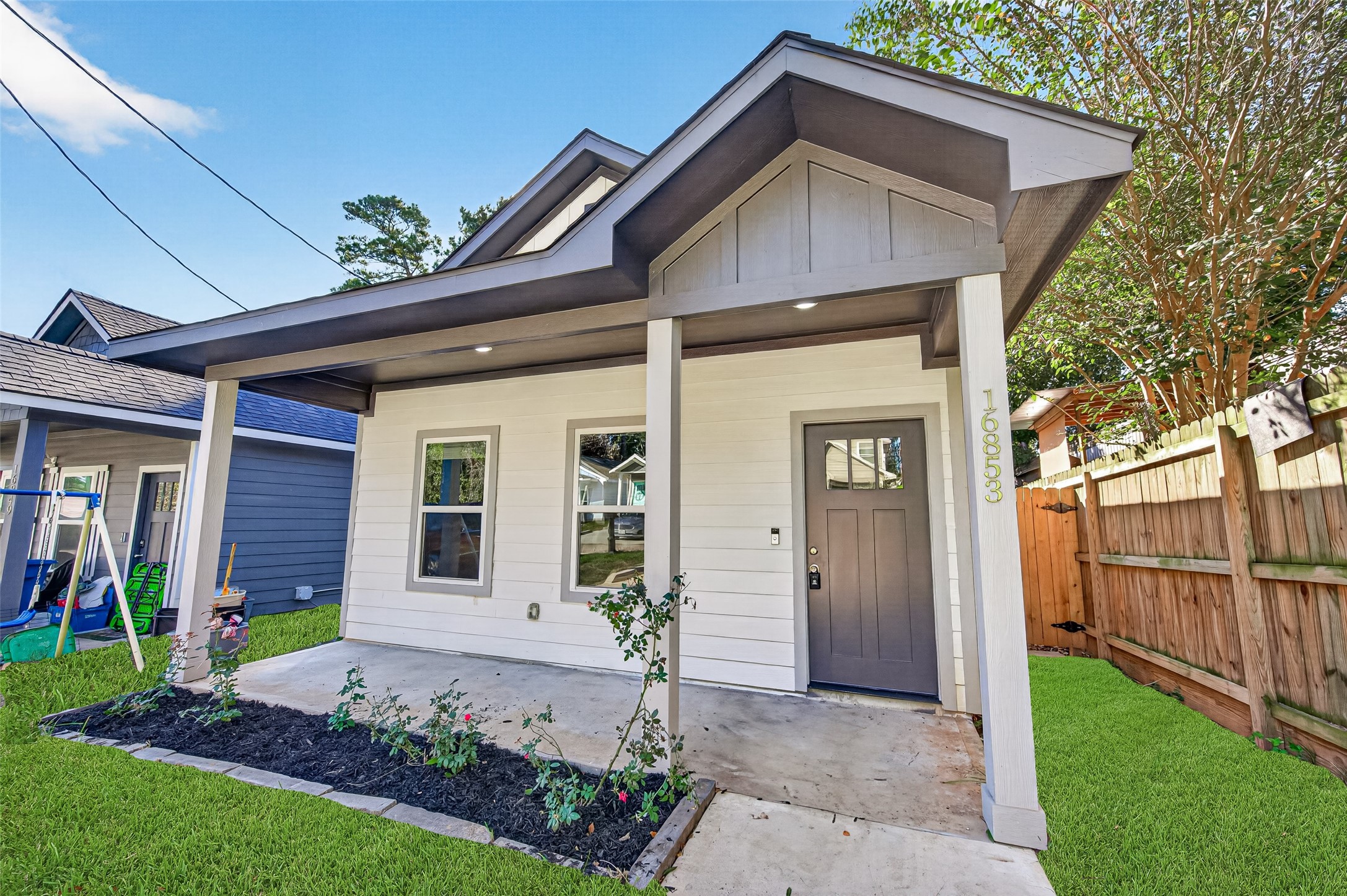 16853 Glenheath, Montgomery, TX 77316