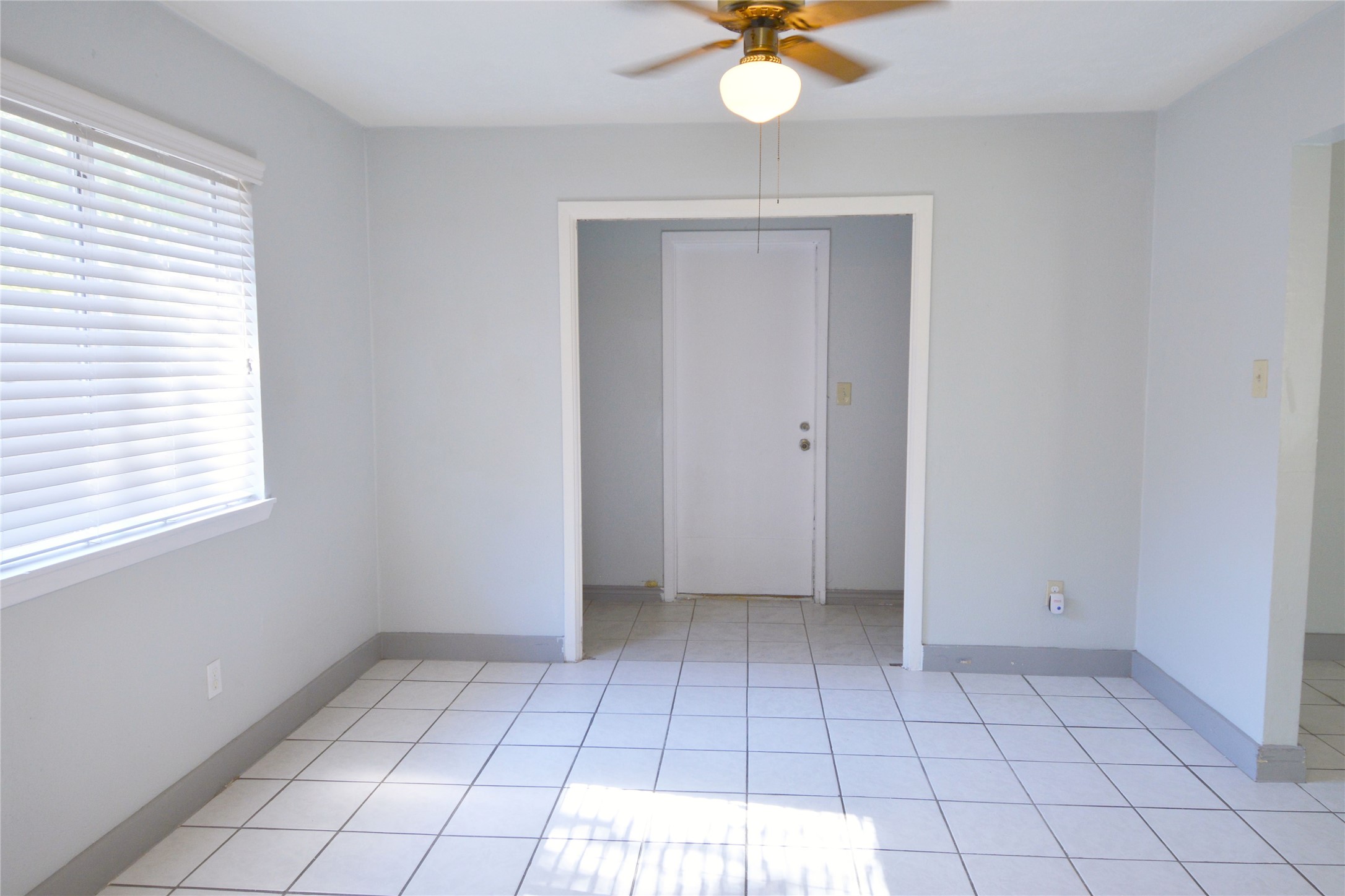 208 Leafwood Circle, League City, TX 77573