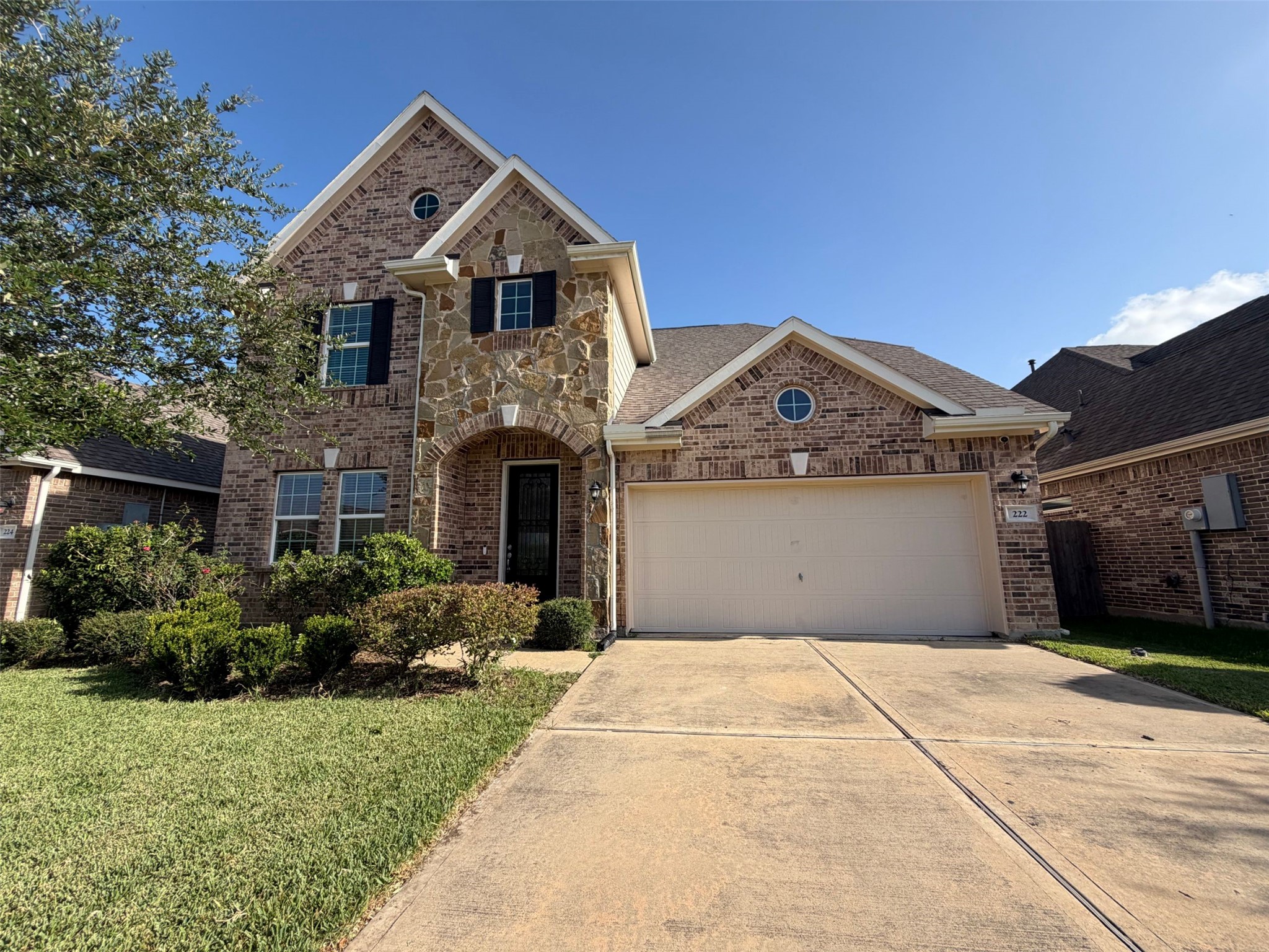 222 Ashley Way, Alvin, TX 77511