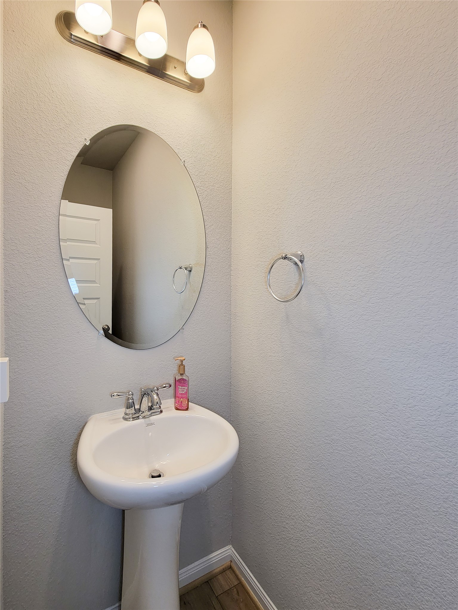 18528 Meadow Point Lane, Conroe, TX 77316