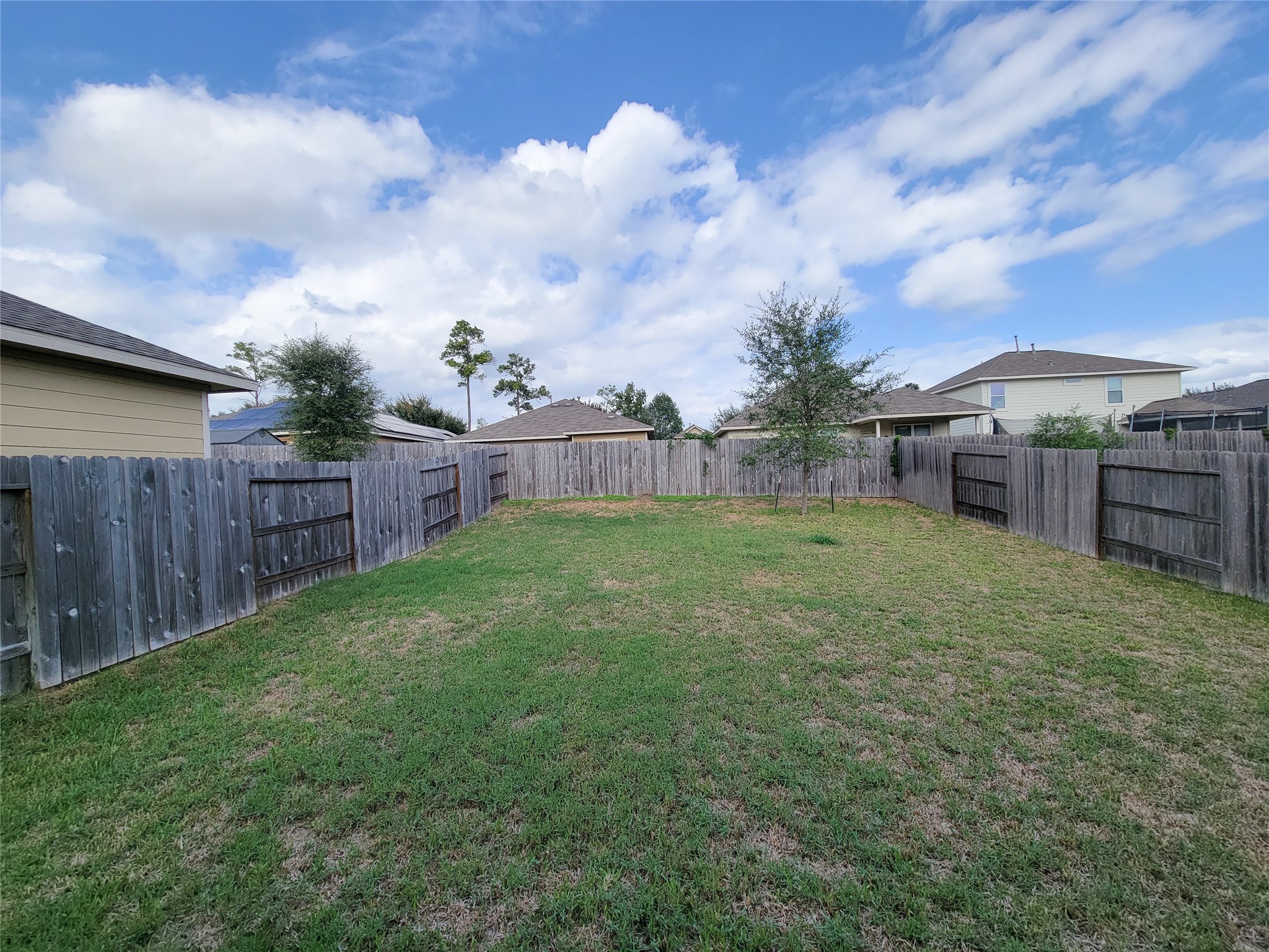 18528 Meadow Point Lane, Conroe, TX 77316