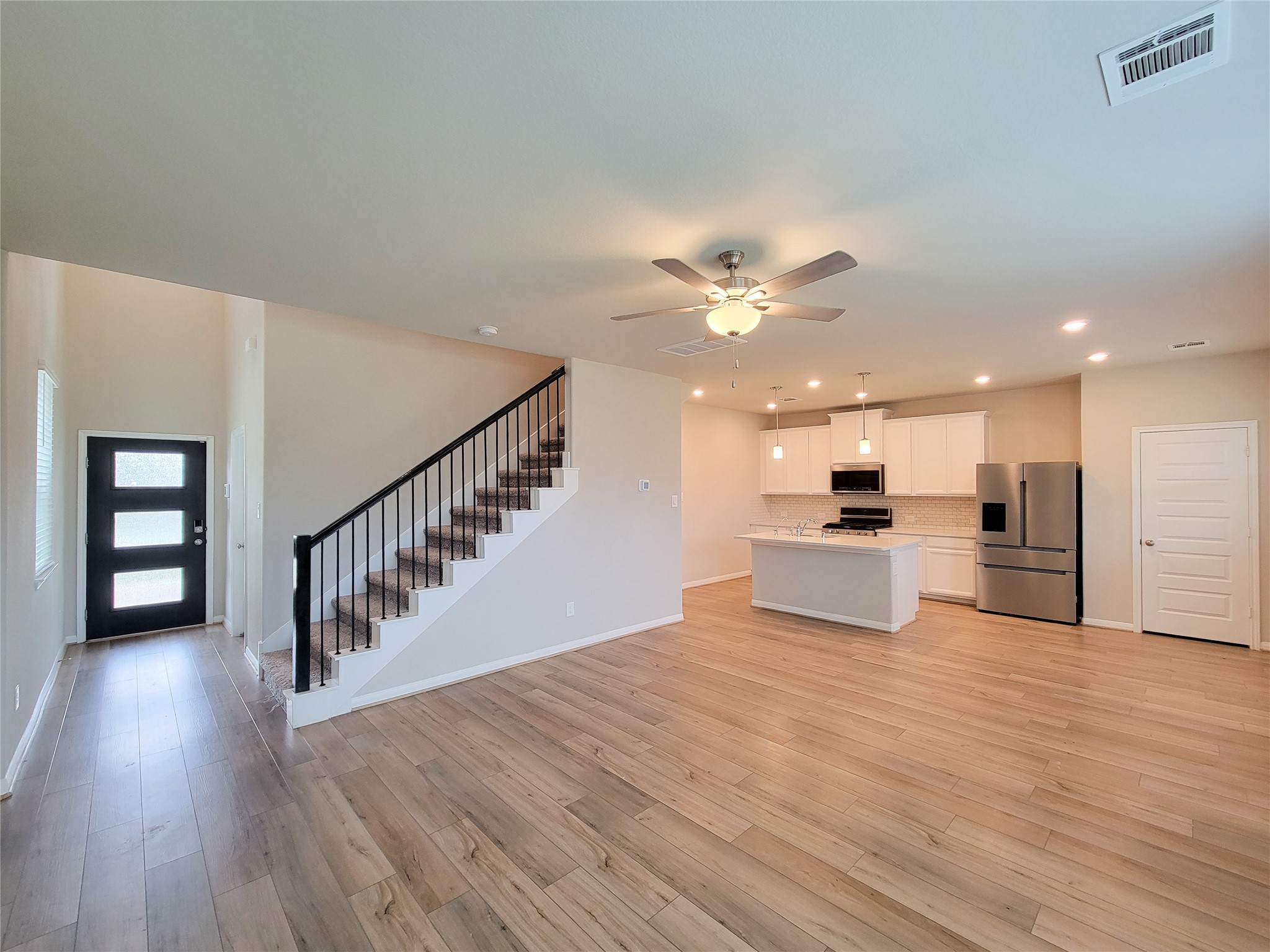 18528 Meadow Point Lane, Conroe, TX 77316
