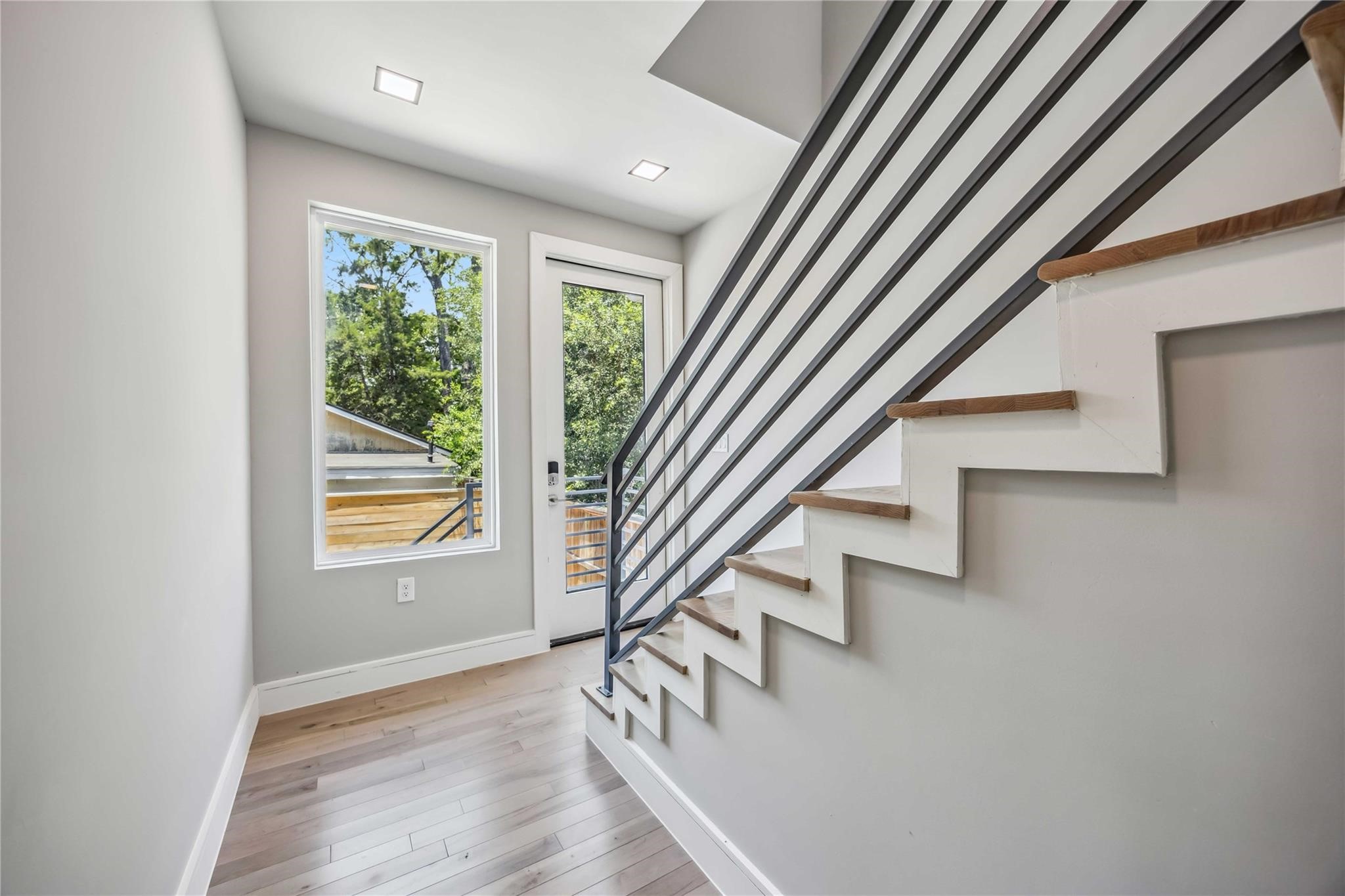 1115 W 21st Street, Houston, TX 77008