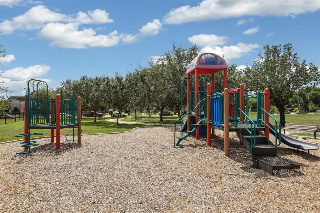 7203 Lacy Hill Drive, Houston, TX 77036