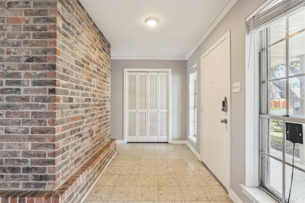 7203 Lacy Hill Drive, Houston, TX 77036 7203 Lacy Hill Drive, Houston, TX 77036