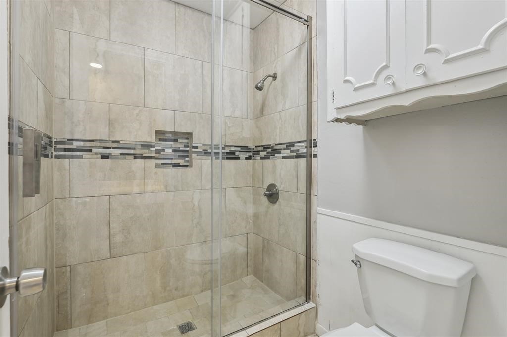 7203 Lacy Hill Drive, Houston, TX 77036