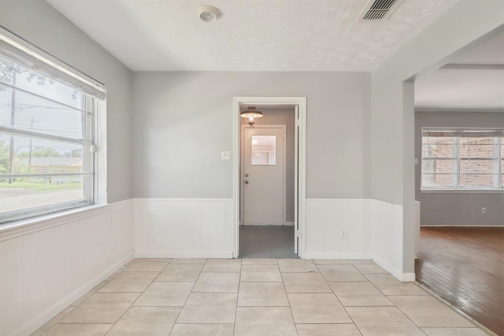 7203 Lacy Hill Drive, Houston, TX 77036