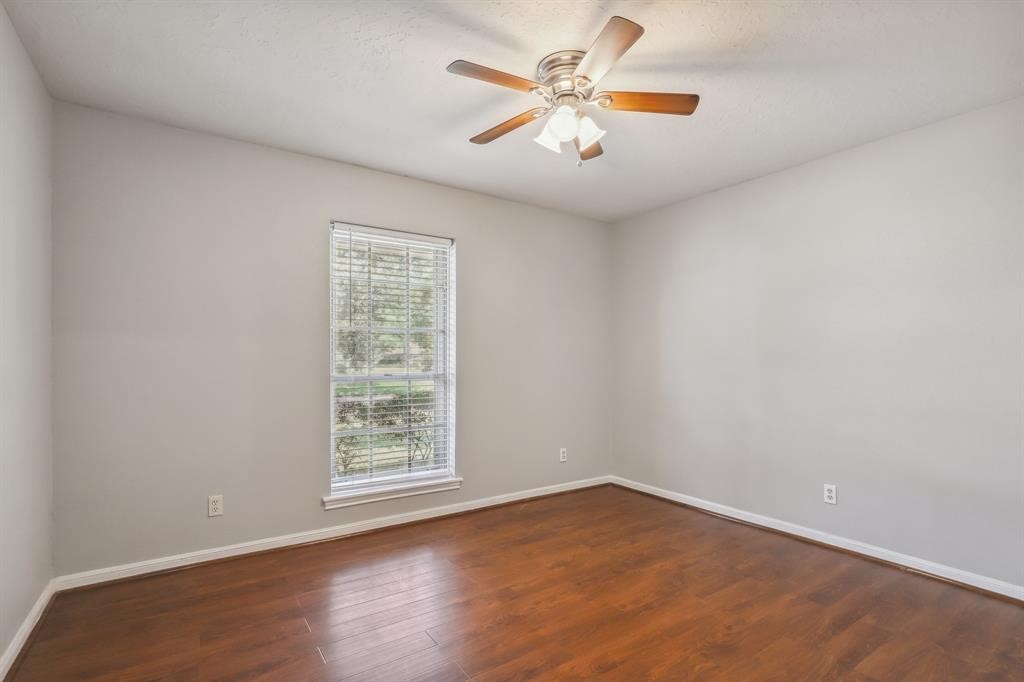 7203 Lacy Hill Drive, Houston, TX 77036