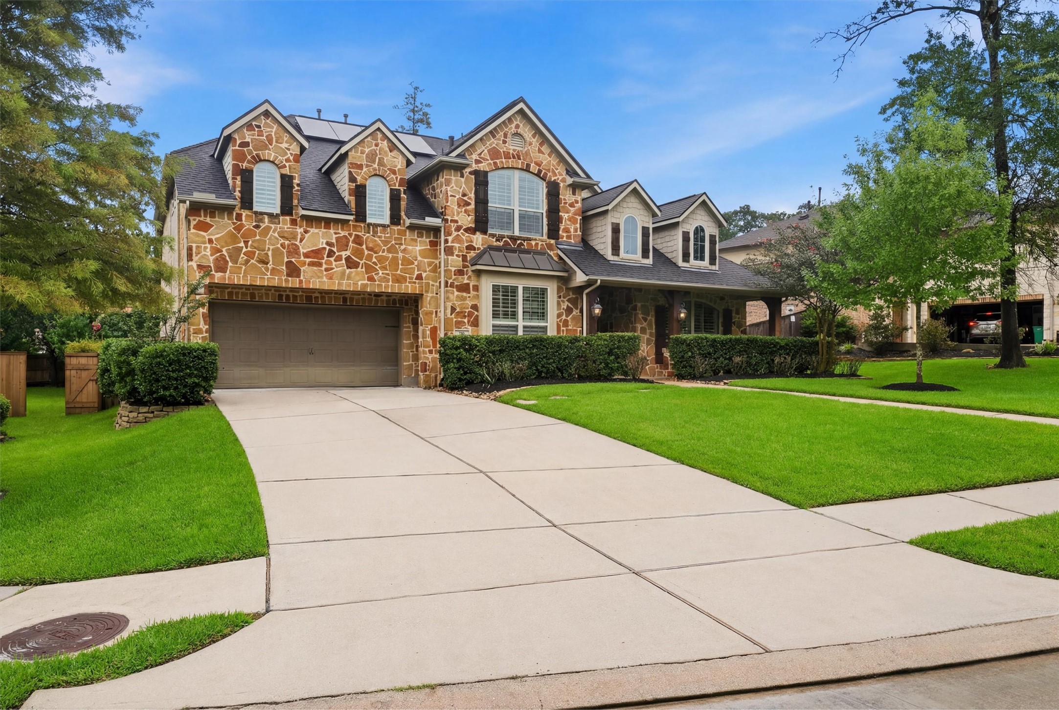 Spacious three-car tandem garage and spacious double wide driveway