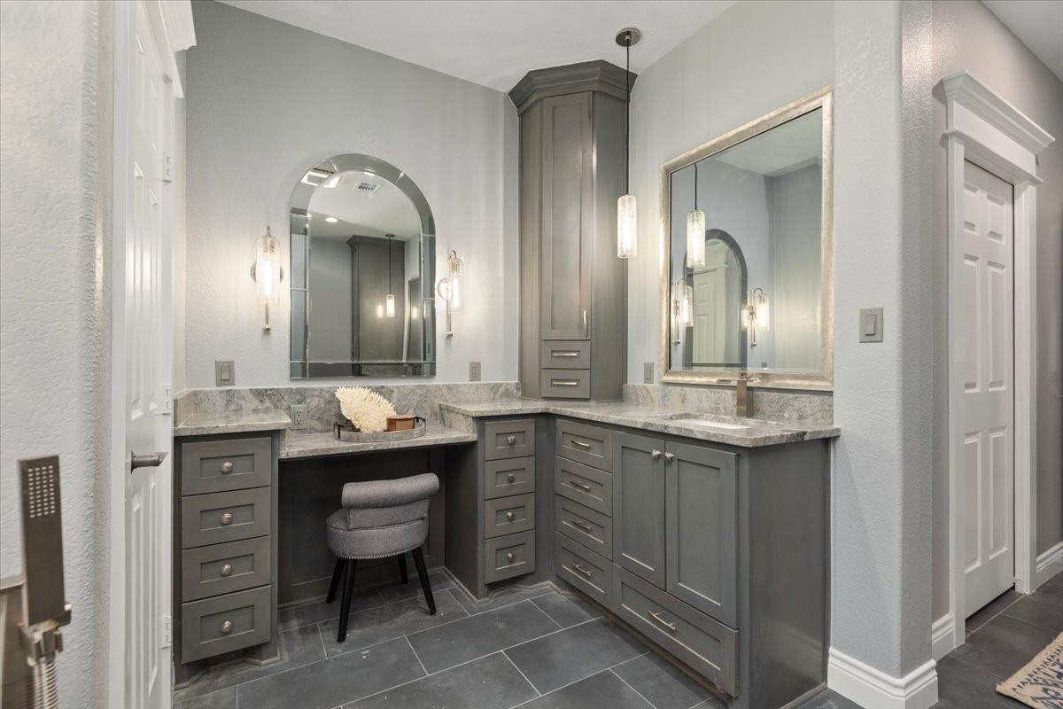 11325 Majestic Drive, Montgomery, TX 77316