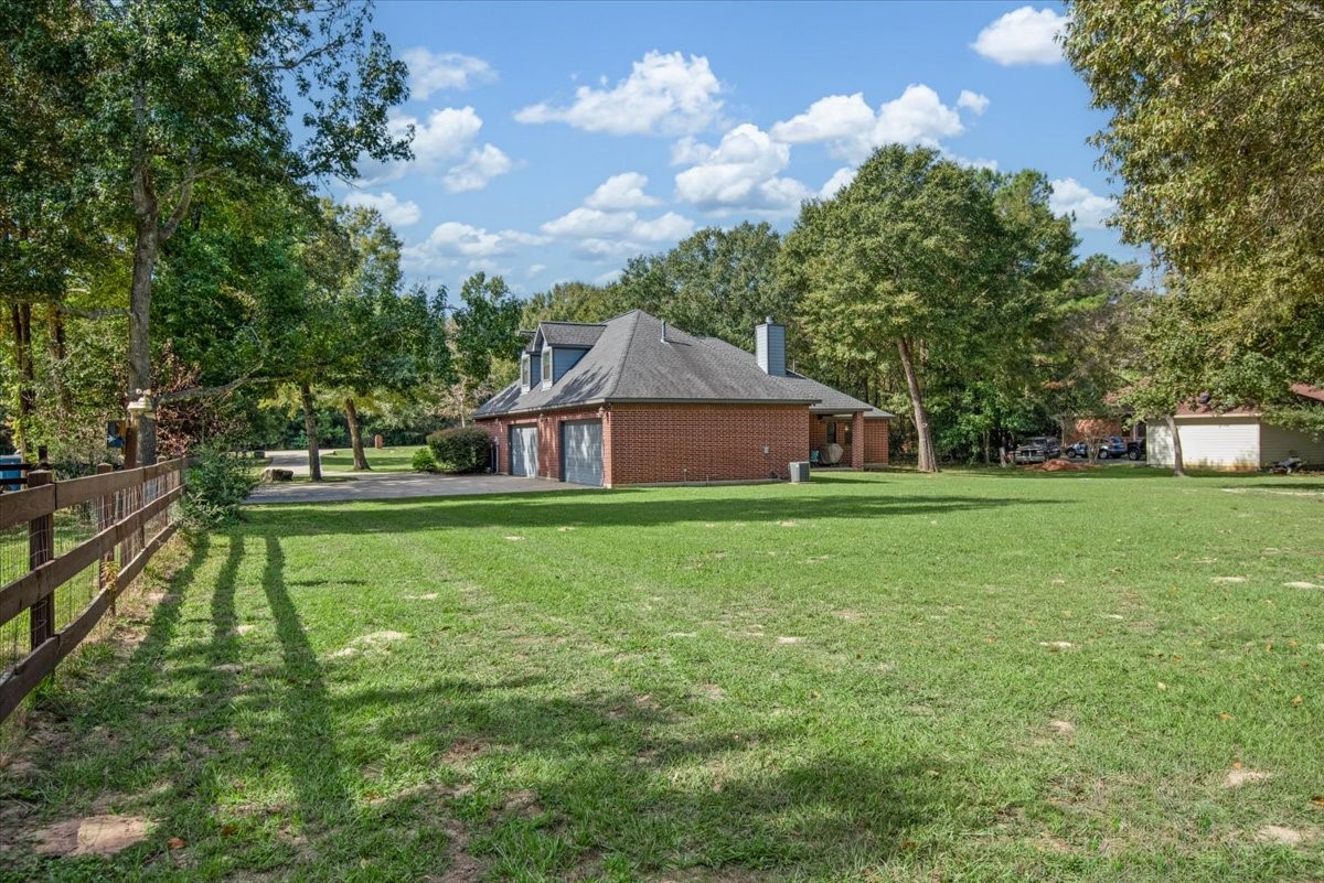 11325 Majestic Drive, Montgomery, TX 77316