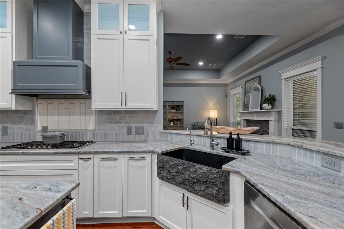 11325 Majestic Drive, Montgomery, TX 77316
