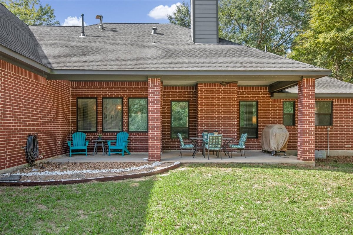 11325 Majestic Drive, Montgomery, TX 77316