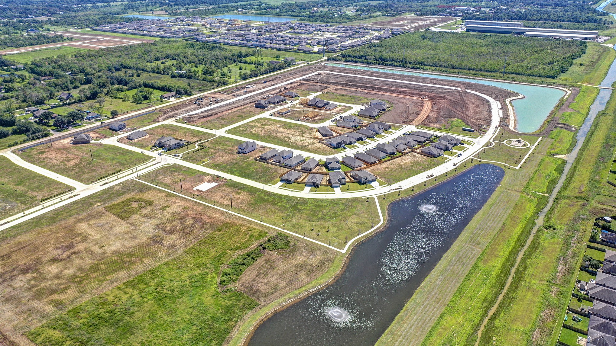 654 Cherry Tree Drive, La Marque, TX 77568