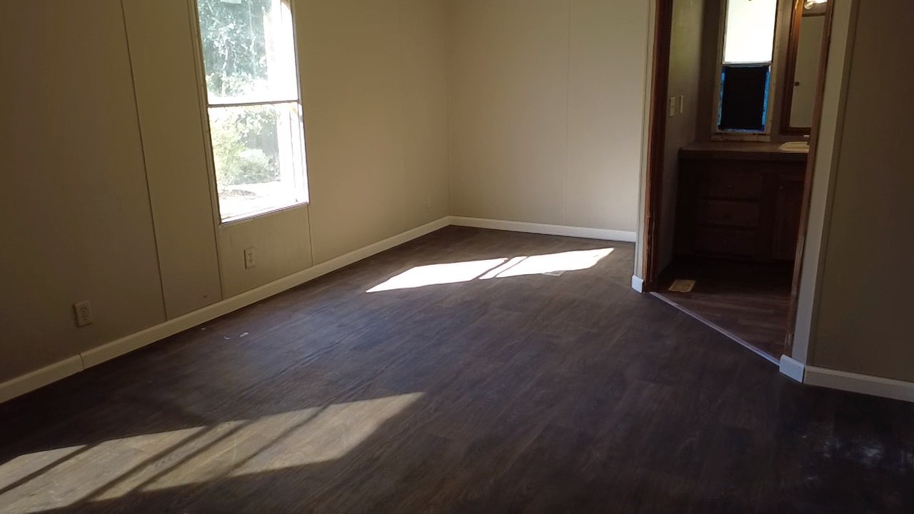 26209 Pine Lane, New Caney, TX 77357