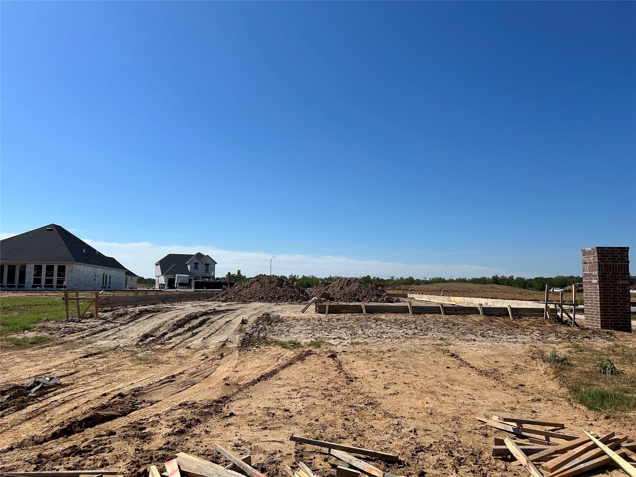 3317 Nautical Mile Drive, Dickinson, TX 77539