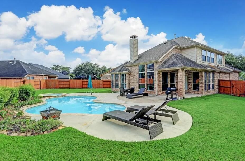 14326 Ellis Springs Lane, Humble, TX 77396