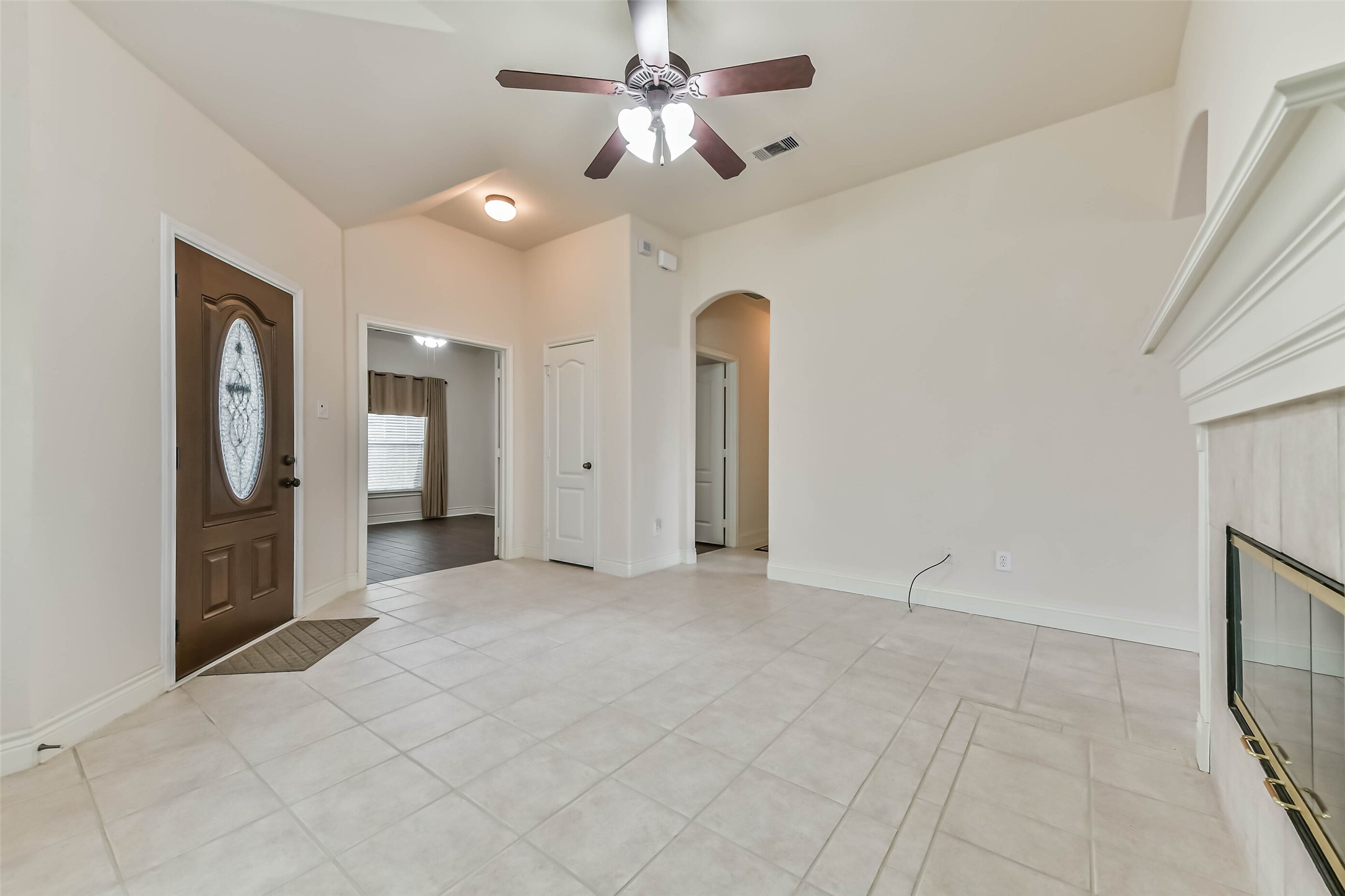 4055 Bentwood Drive, Dickinson, TX 77539 4055 Bentwood Drive, Dickinson, TX 77539