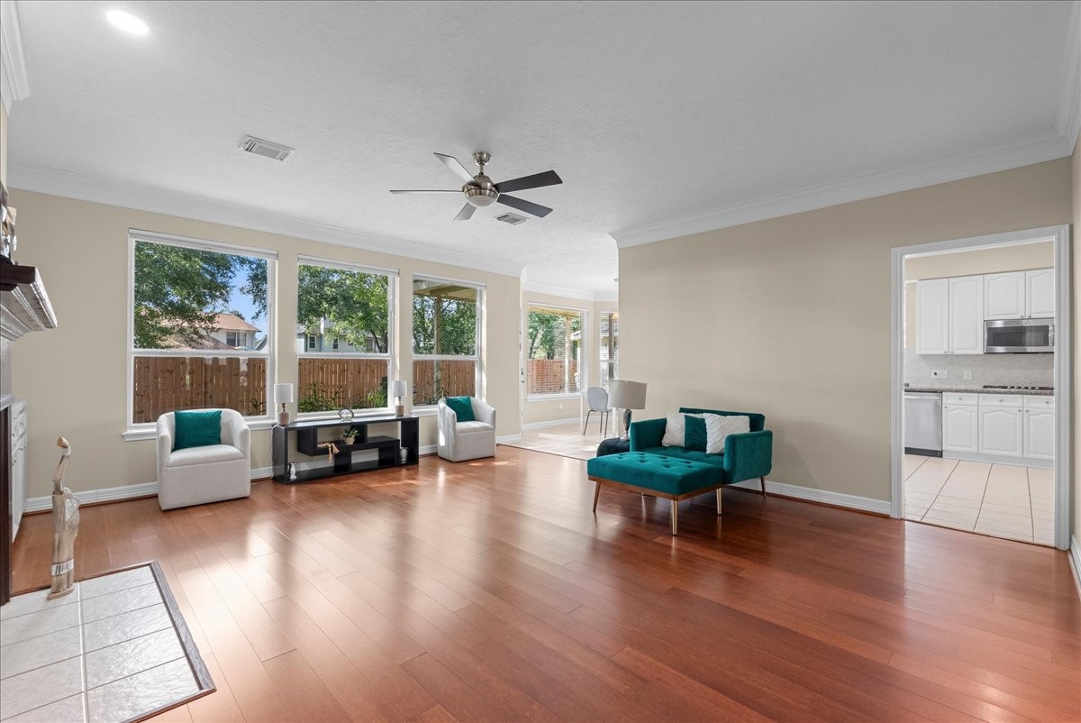 2633 De Four Trace, Seabrook, TX 77586