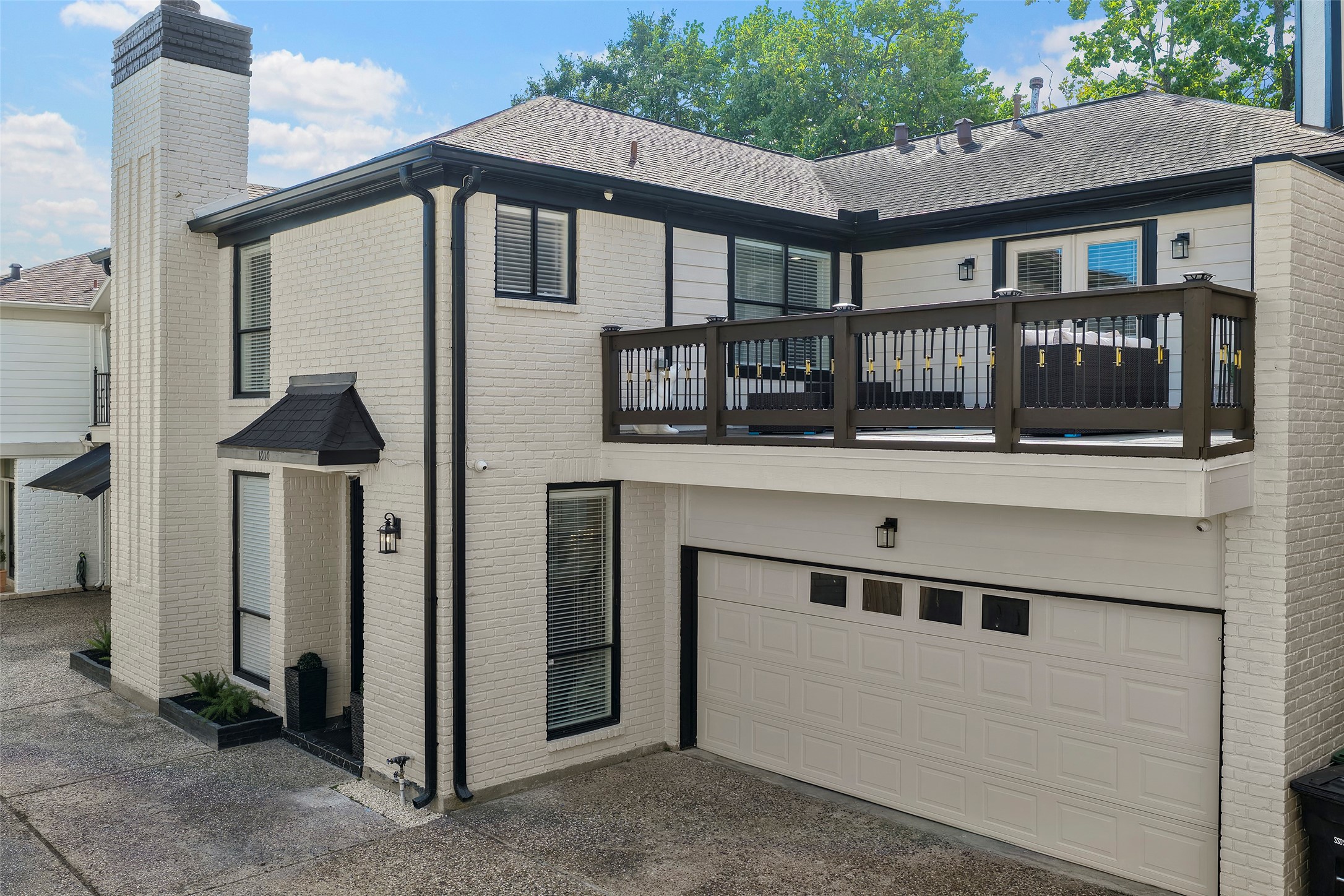 1800 Nantucket Drive, Houston, TX 77057