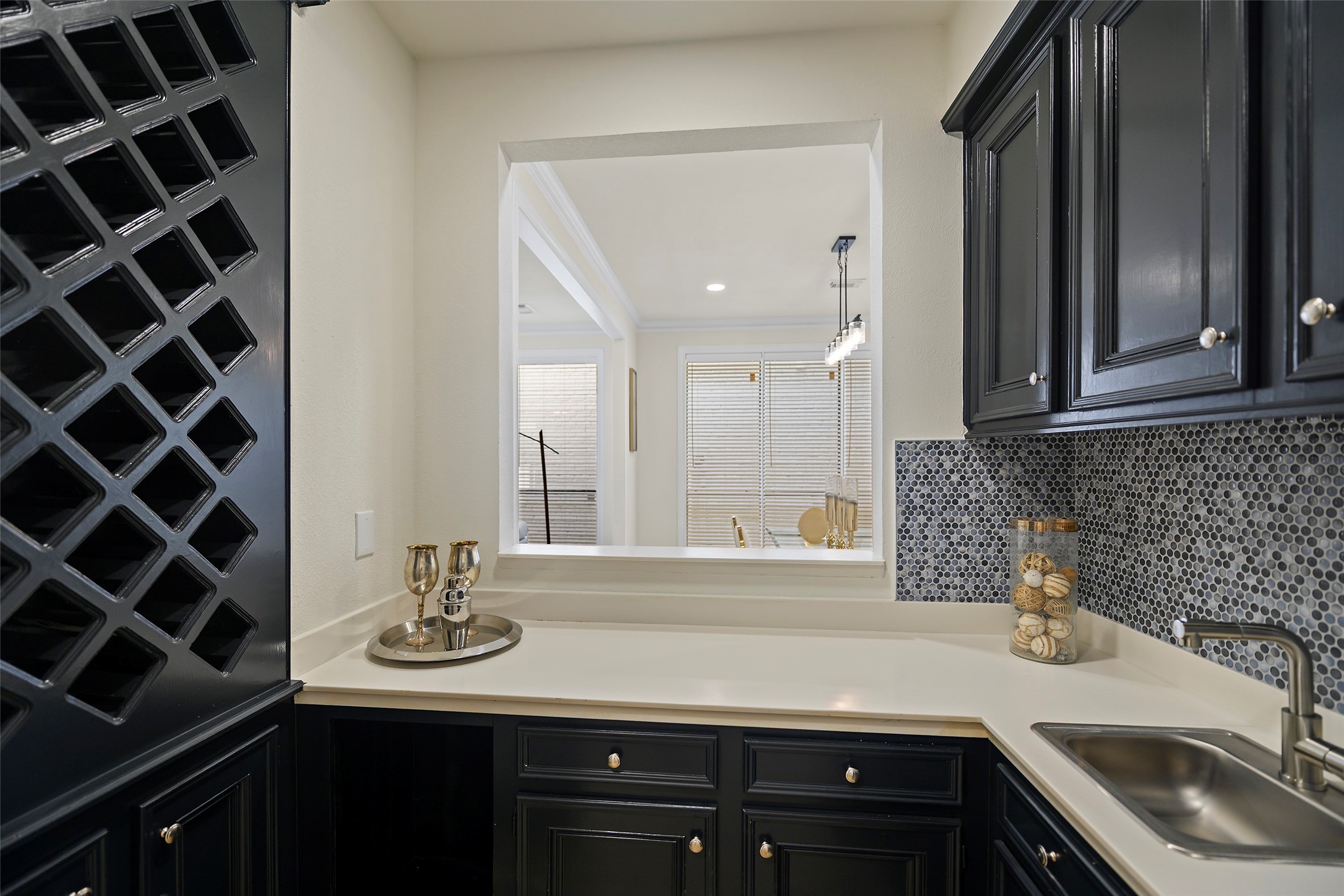 Wet Bar on 1st floor
