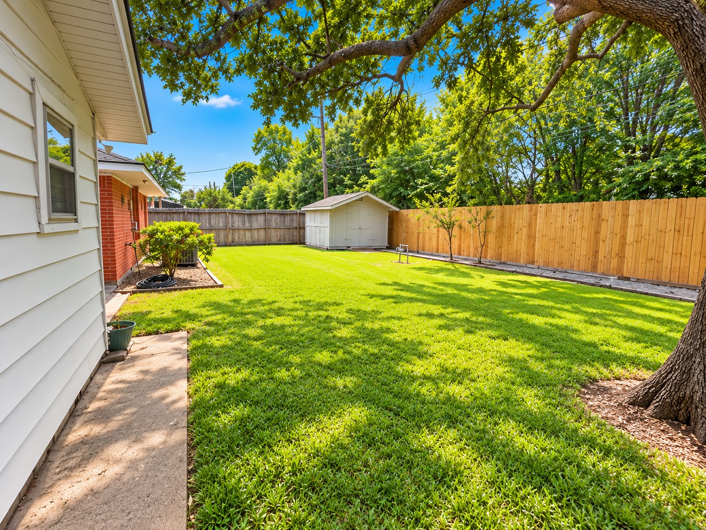 4745 Warm Springs Road, Houston, TX 77035