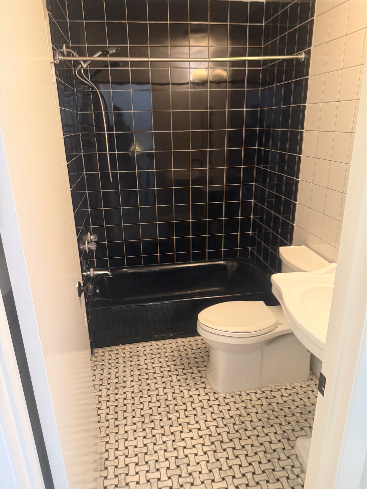 13036 Greenway Chase Court, Houston, TX 77072